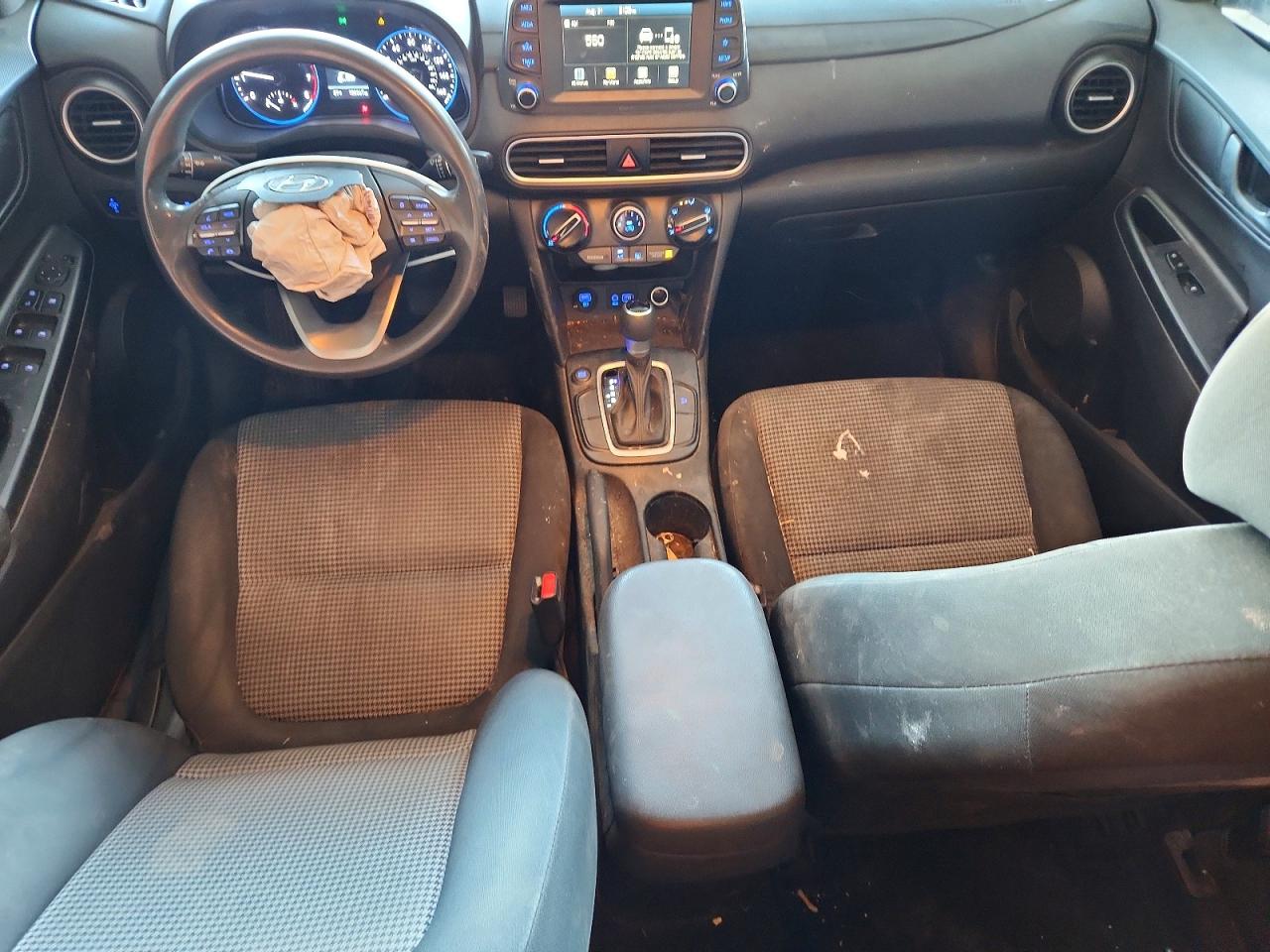 2021 Hyundai Kona Se White vin: KM8K12AAXMU663899