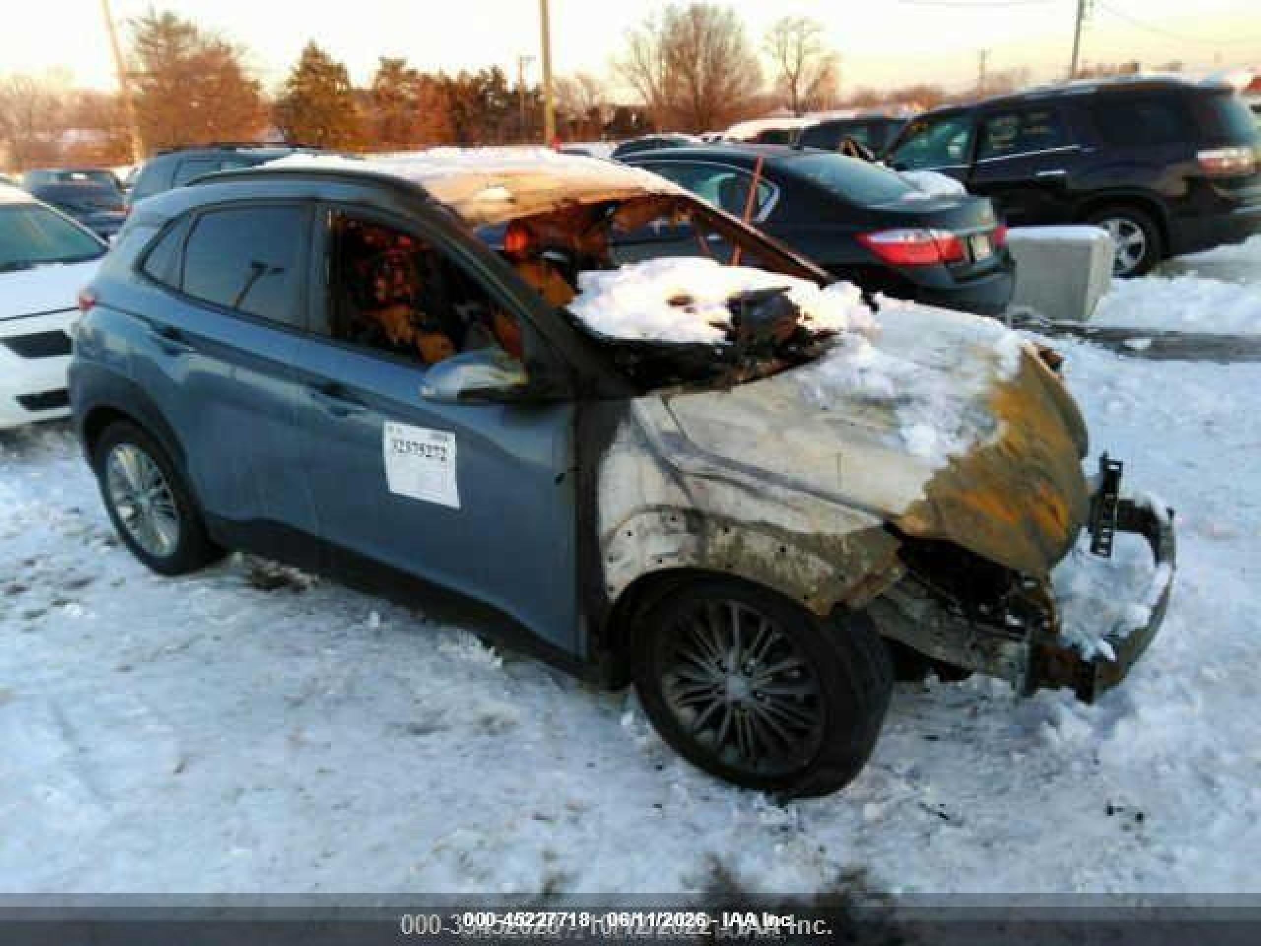 2019 Hyundai Kona Sel Gray vin: KM8K22AA2KU200018