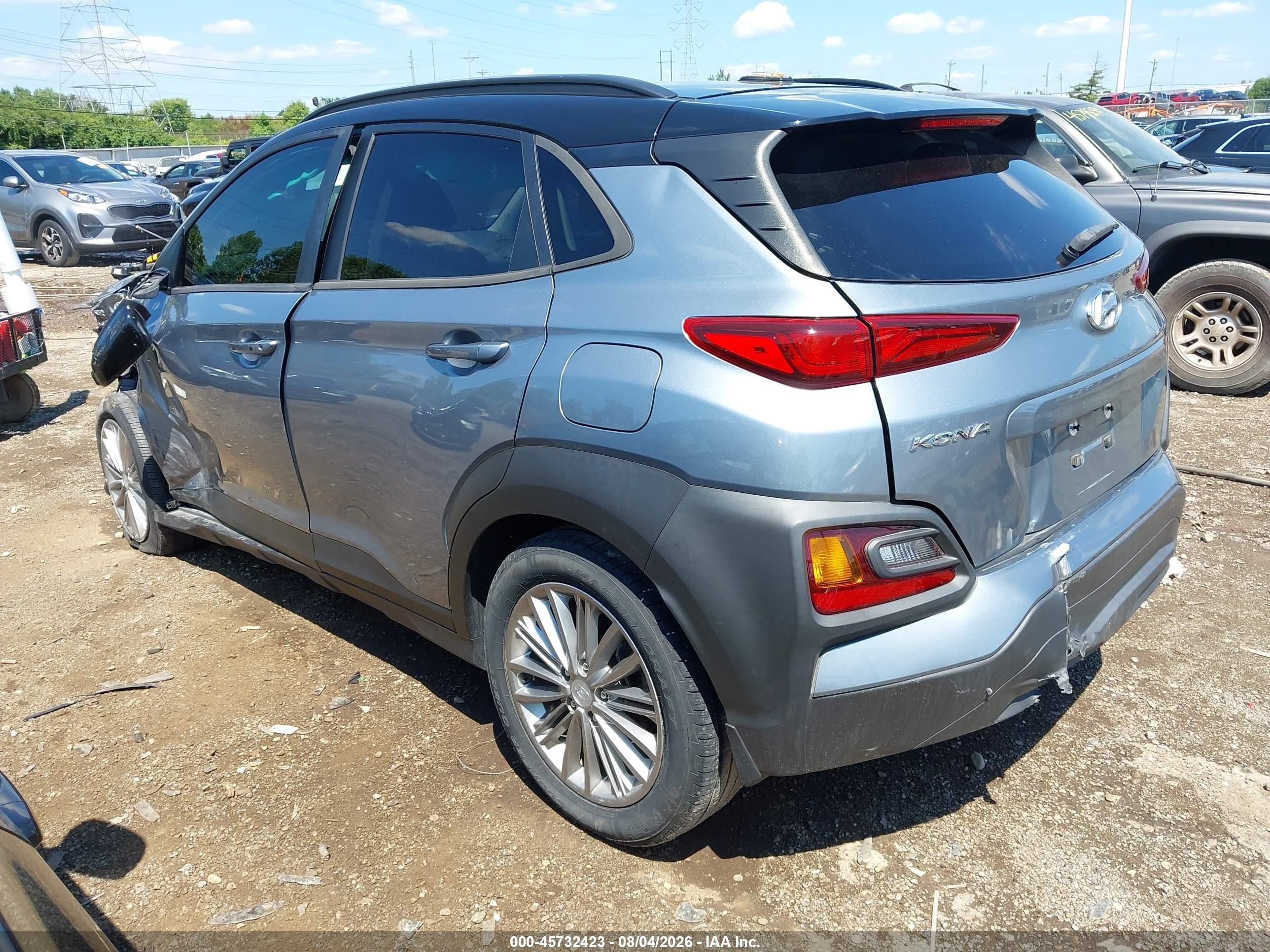 2020 Hyundai Kona Sel Silver vin: KM8K22AA2LU573397