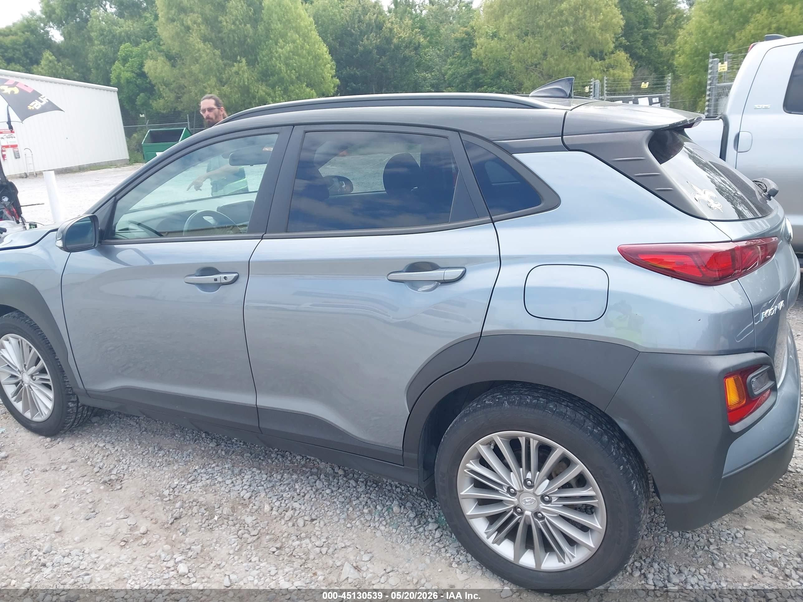 2019 Hyundai Kona Sel Blue vin: KM8K22AA5KU355050