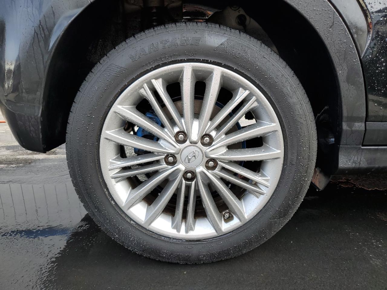 2021 Hyundai Kona Sel Черный vin: KM8K2CAA4MU706295 Damage: Right Rear Wheel, Curb Rash, 1/8 To 1/2 Inch