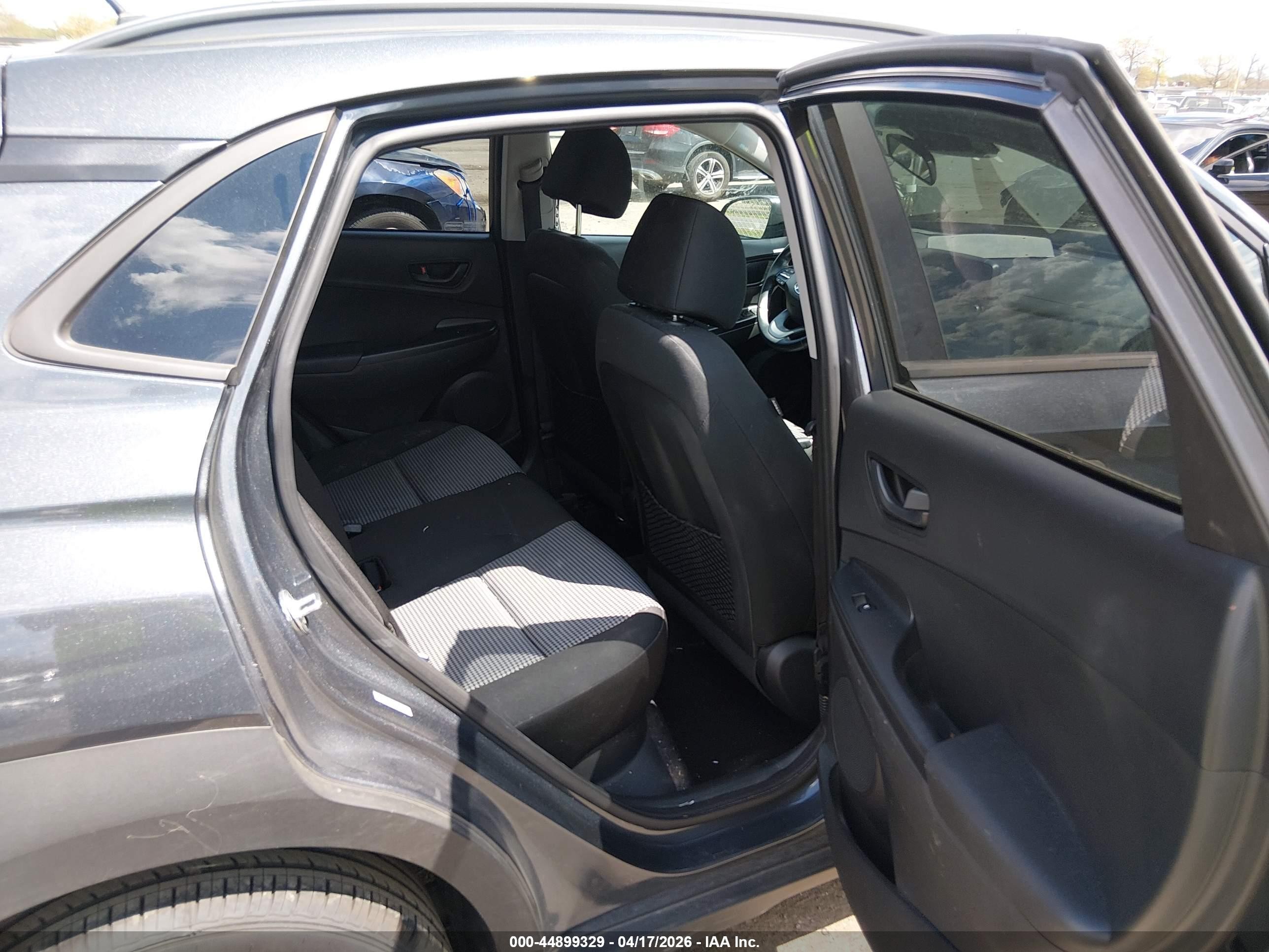 2021 Hyundai Kona Sel Серый vin: KM8K2CAA7MU725598