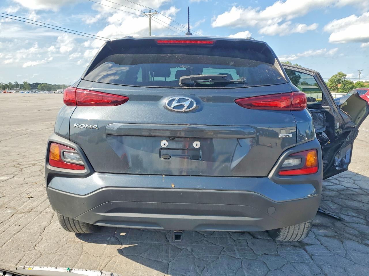 2021 Hyundai Kona Sel Серый vin: KM8K2CAA9MU734464