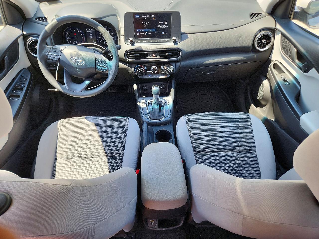 2023 Hyundai Kona Se Gray vin: KM8K2CAB2PU004022