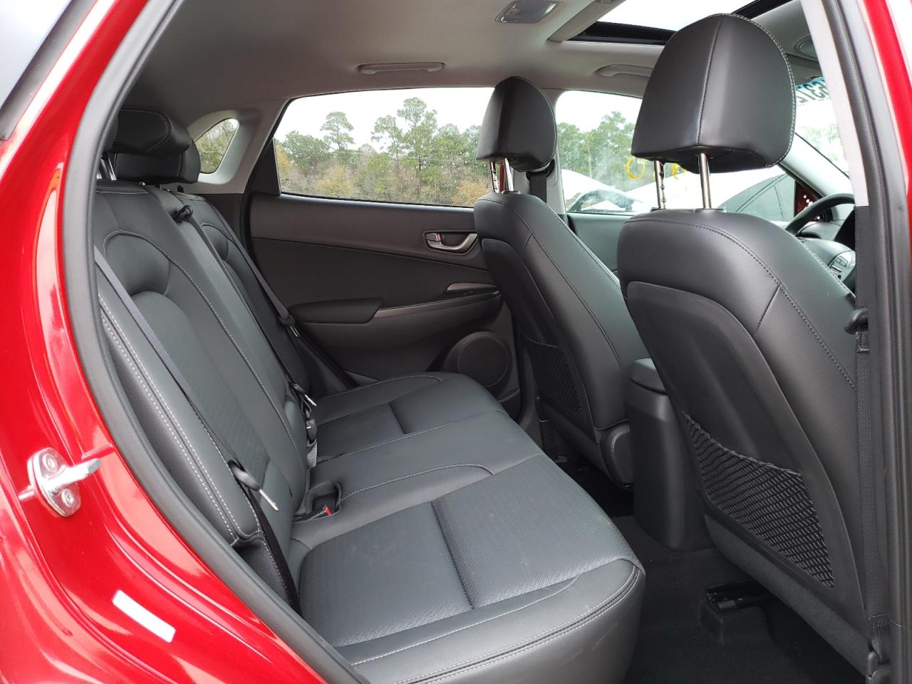 2021 Hyundai Kona Limited Burgundy vin: KM8K33A51MU687768
