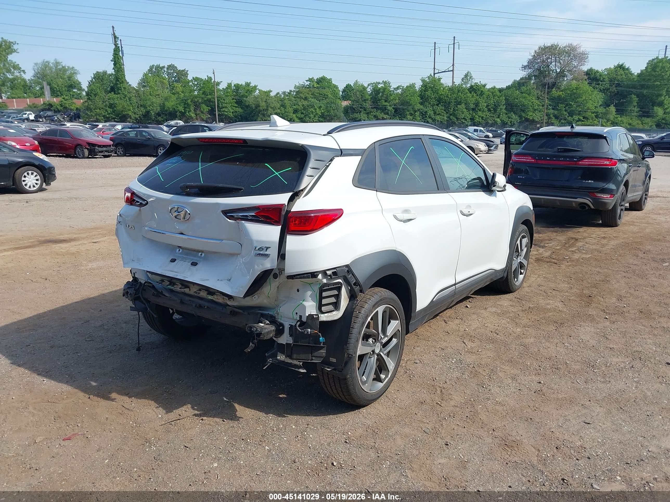 2019 Hyundai Kona Limited Белый vin: KM8K3CA53KU245958