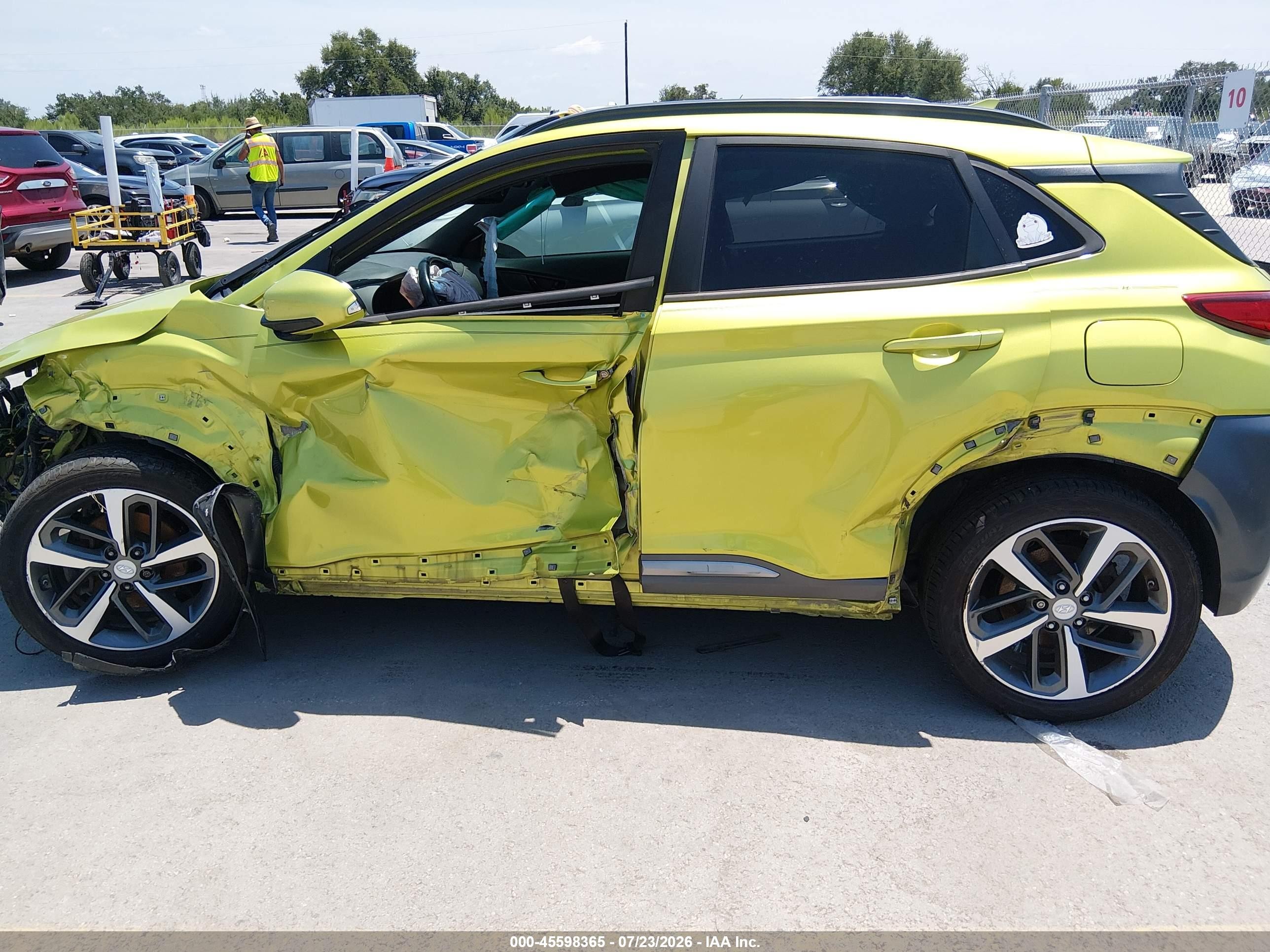 2020 Hyundai Kona Ultimate Зеленый vin: KM8K53A51LU504104