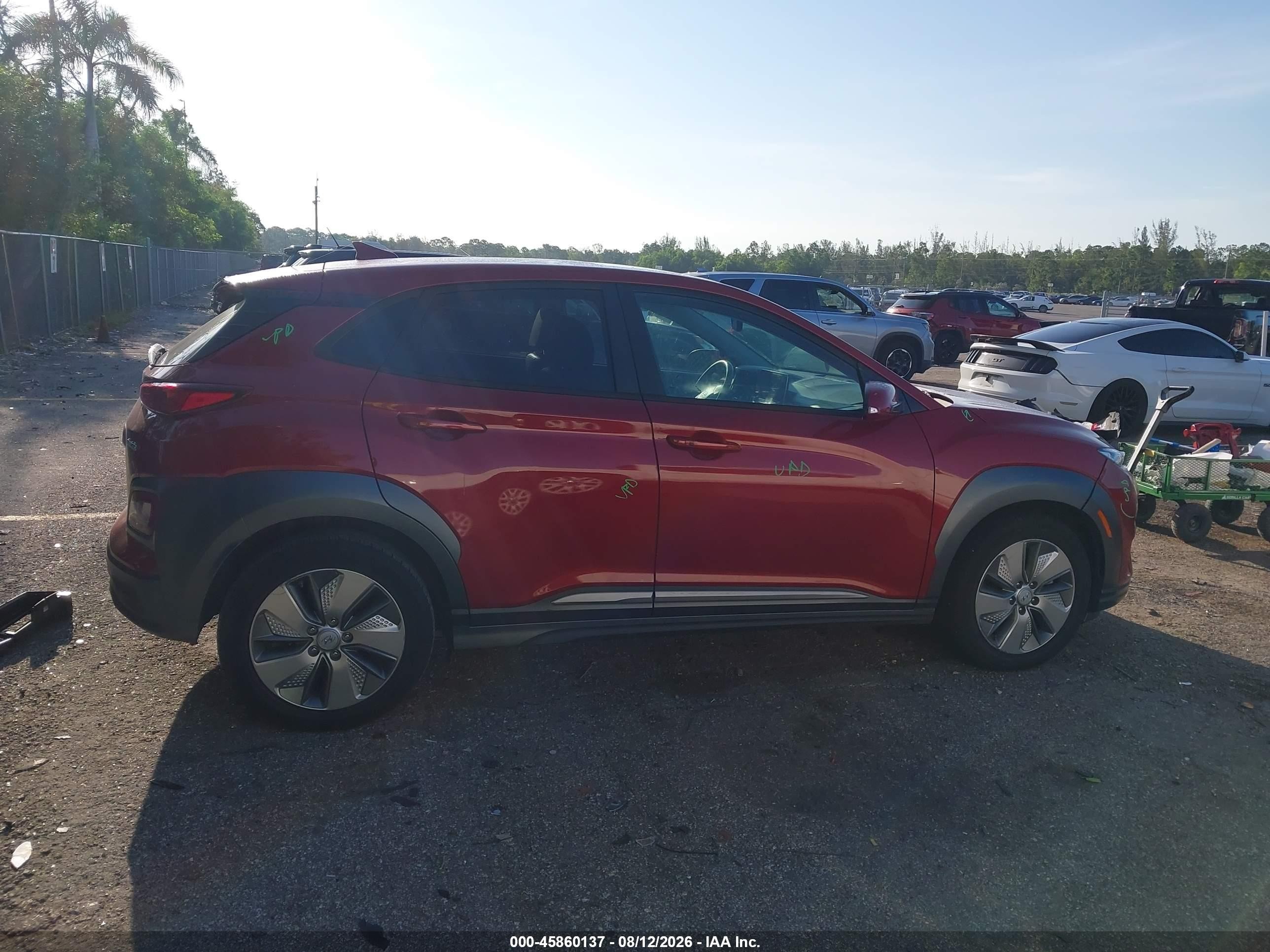 2021 Hyundai Kona Electric Ultimate Red vin: KM8K53AGXMU127596