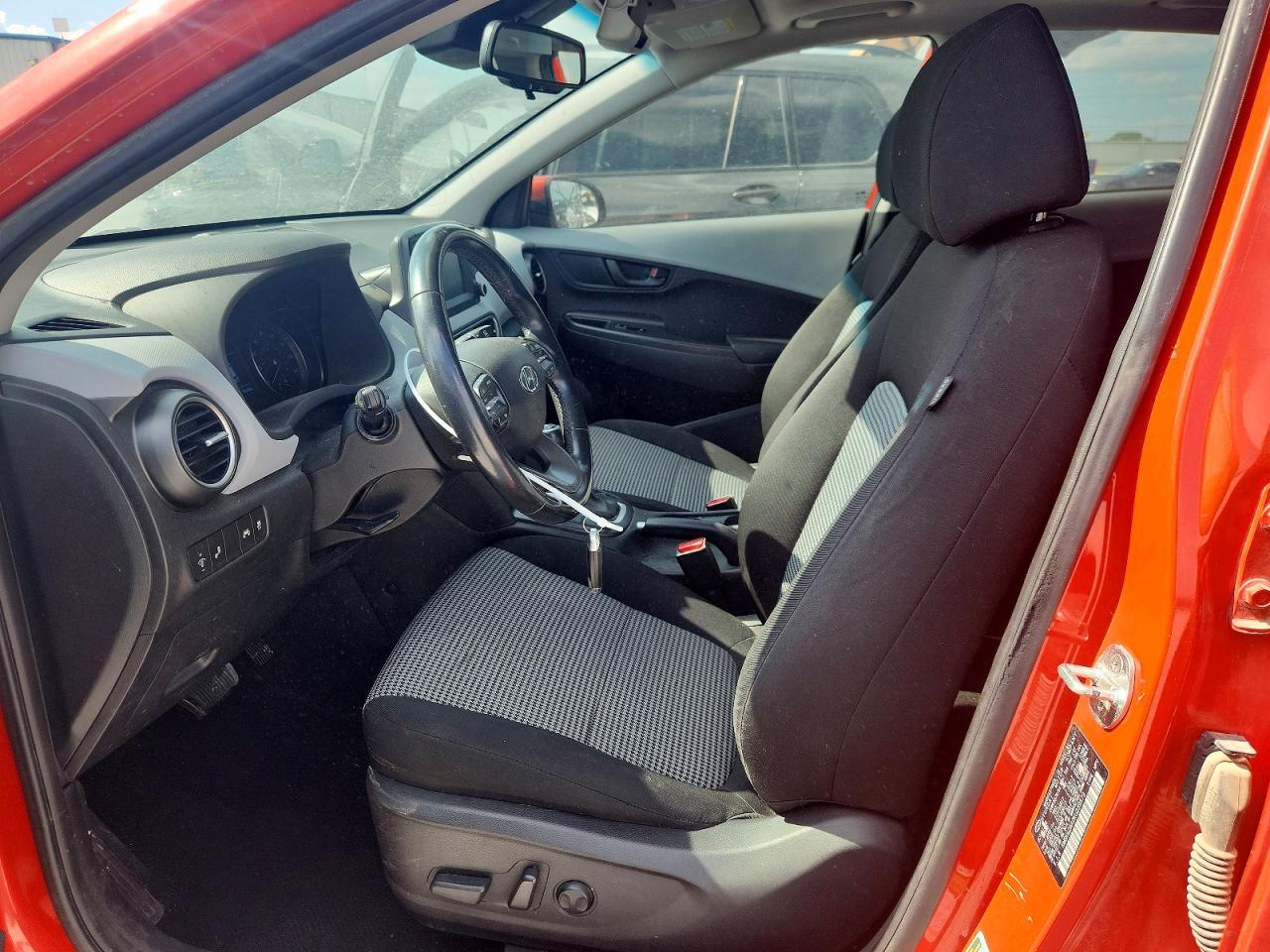 2019 Hyundai Kona Sel Orange vin: KM8K62AA0KU239579