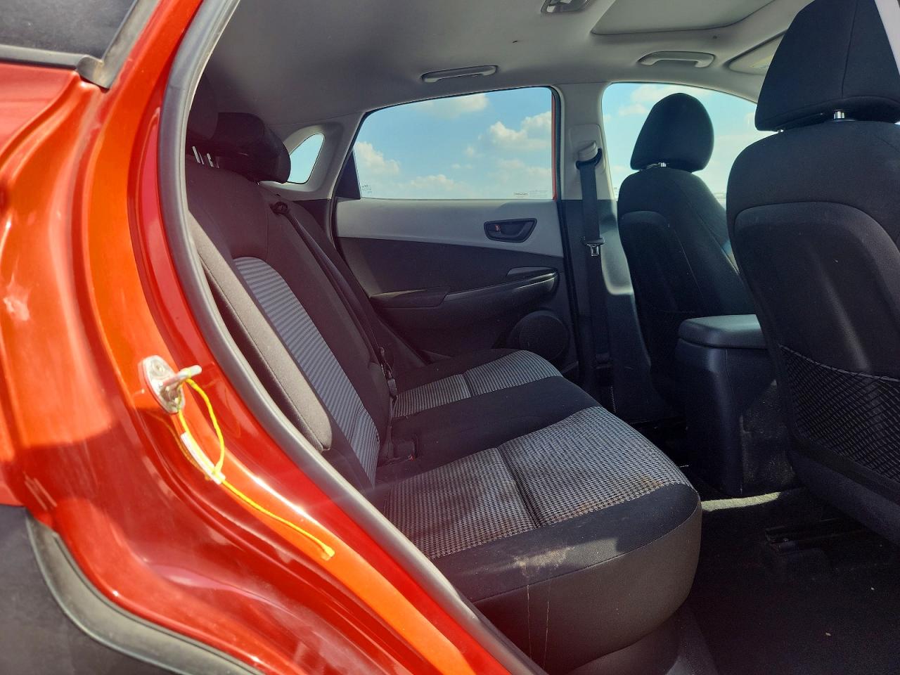 2019 Hyundai Kona Sel Orange vin: KM8K62AA0KU239579