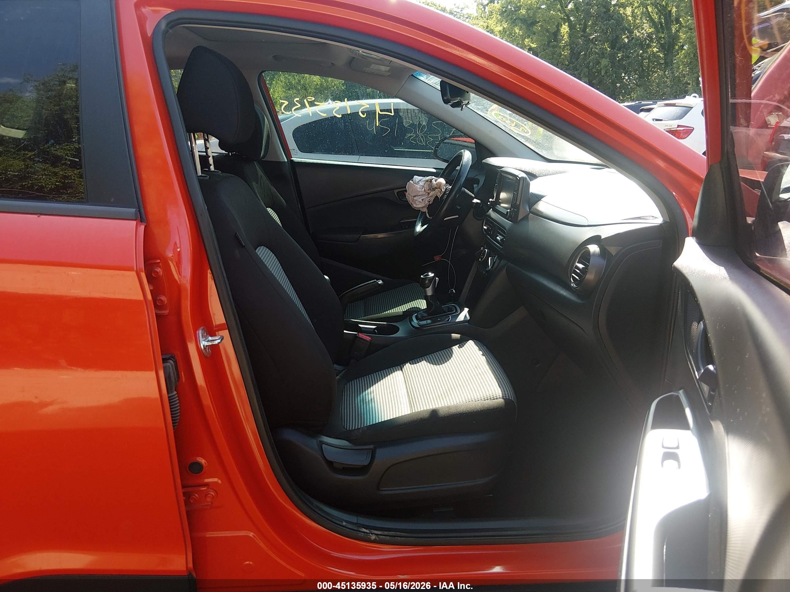 2019 Hyundai Kona Sel Оранжевый vin: KM8K62AA0KU286305