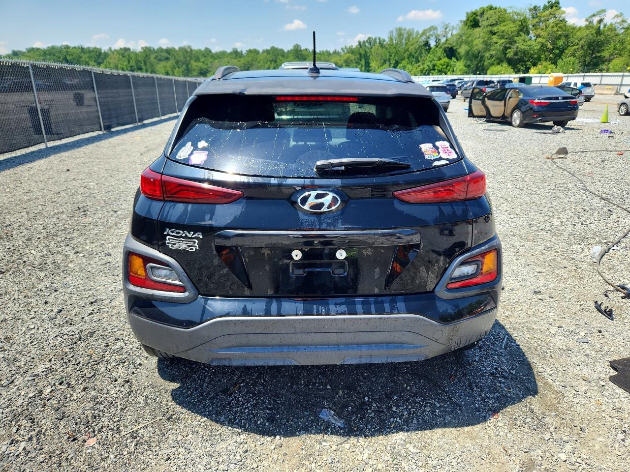 2018 Hyundai Kona Sel Black vin: KM8K62AA5JU075468