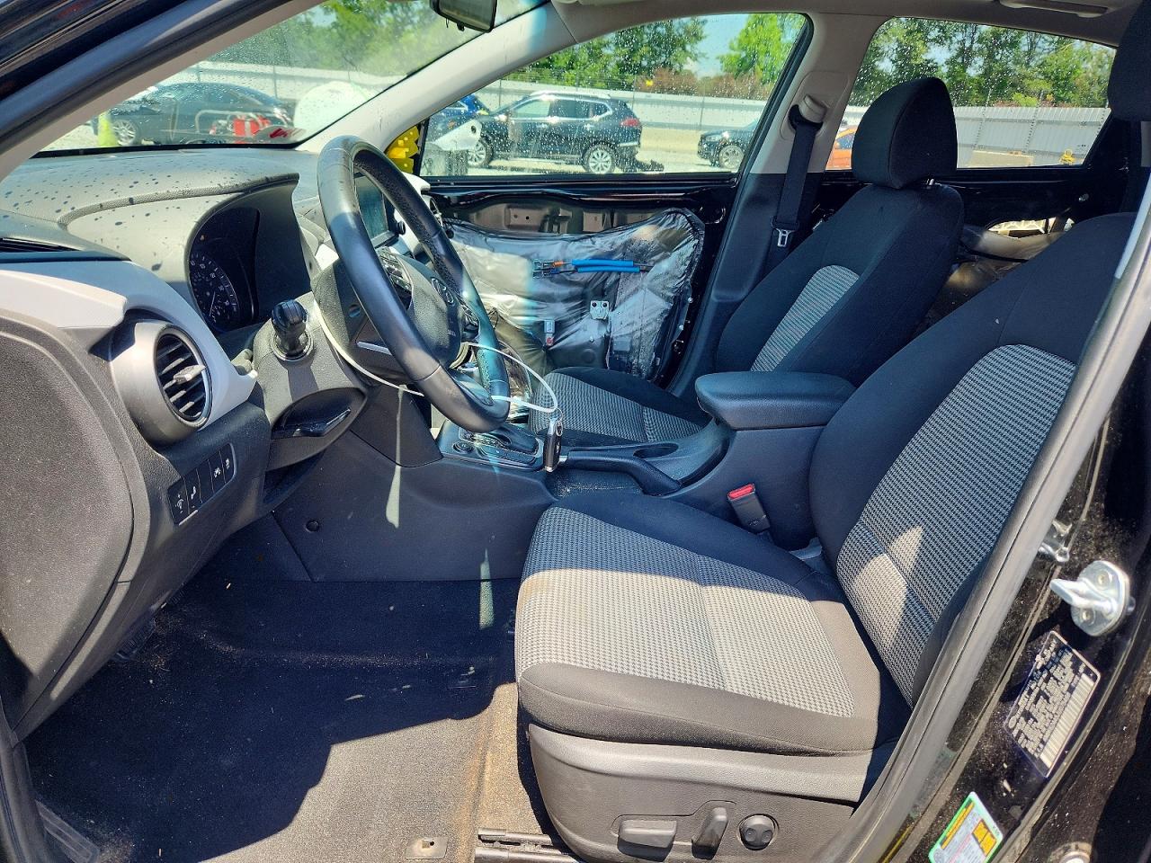 2018 Hyundai Kona Sel Black vin: KM8K62AA5JU075468