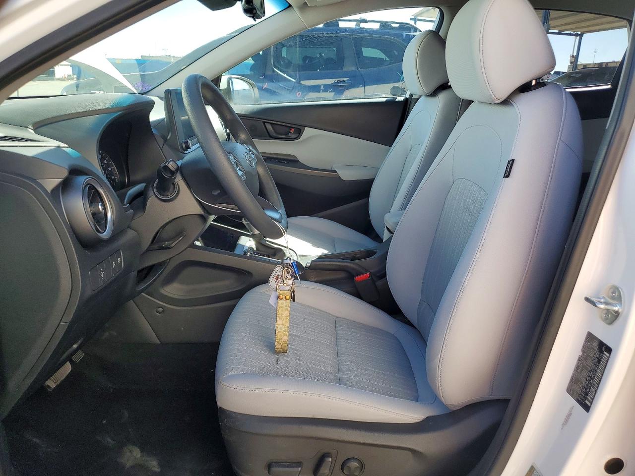 2023 Hyundai Kona Sel White vin: KM8K62AB6PU059619