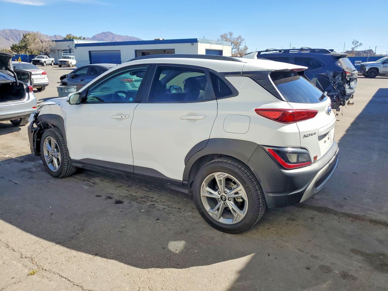 2023 Hyundai Kona Sel White vin: KM8K62AB6PU059619