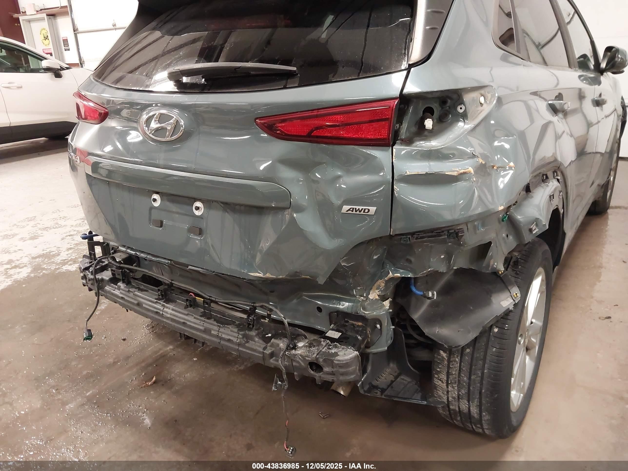 2022 Hyundai Kona Sel Серый vin: KM8K6CAB0NU769375