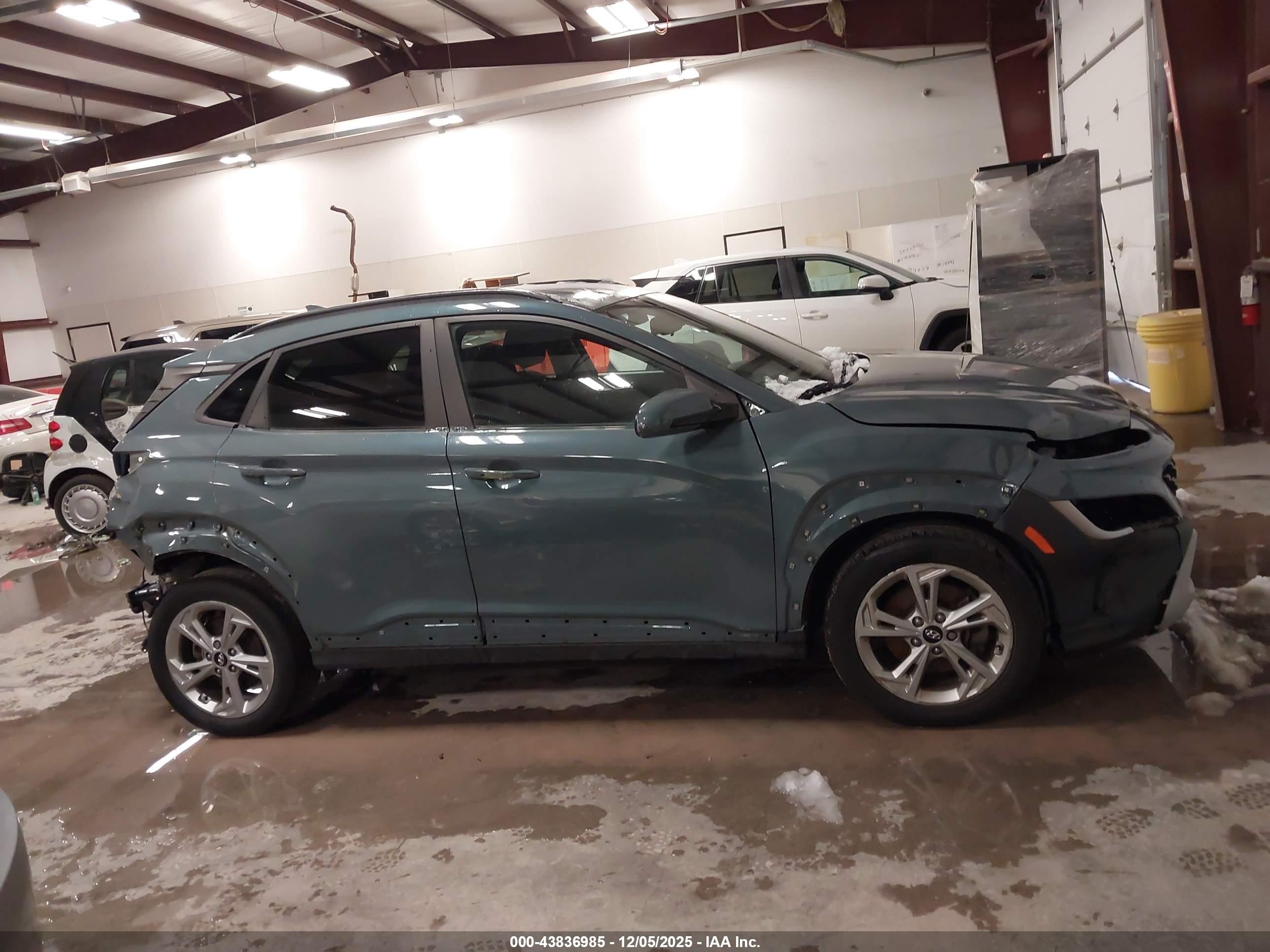 2022 Hyundai Kona Sel Серый vin: KM8K6CAB0NU769375