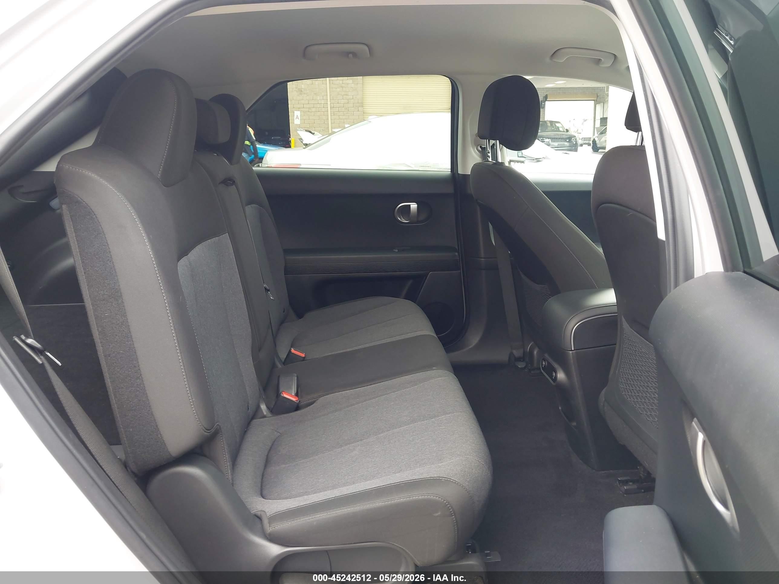 2022 Hyundai Ioniq 5 Se Gray vin: KM8KM4AE0NU112565