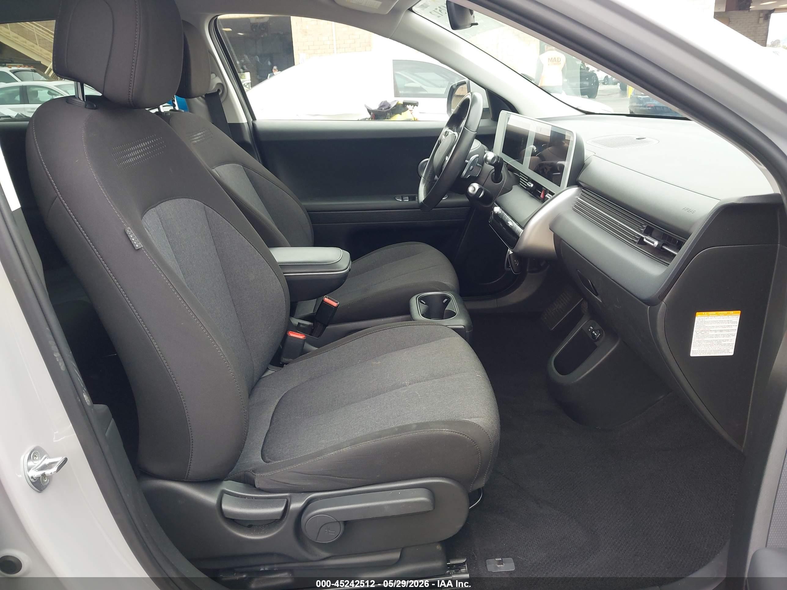 2022 Hyundai Ioniq 5 Se Gray vin: KM8KM4AE0NU112565