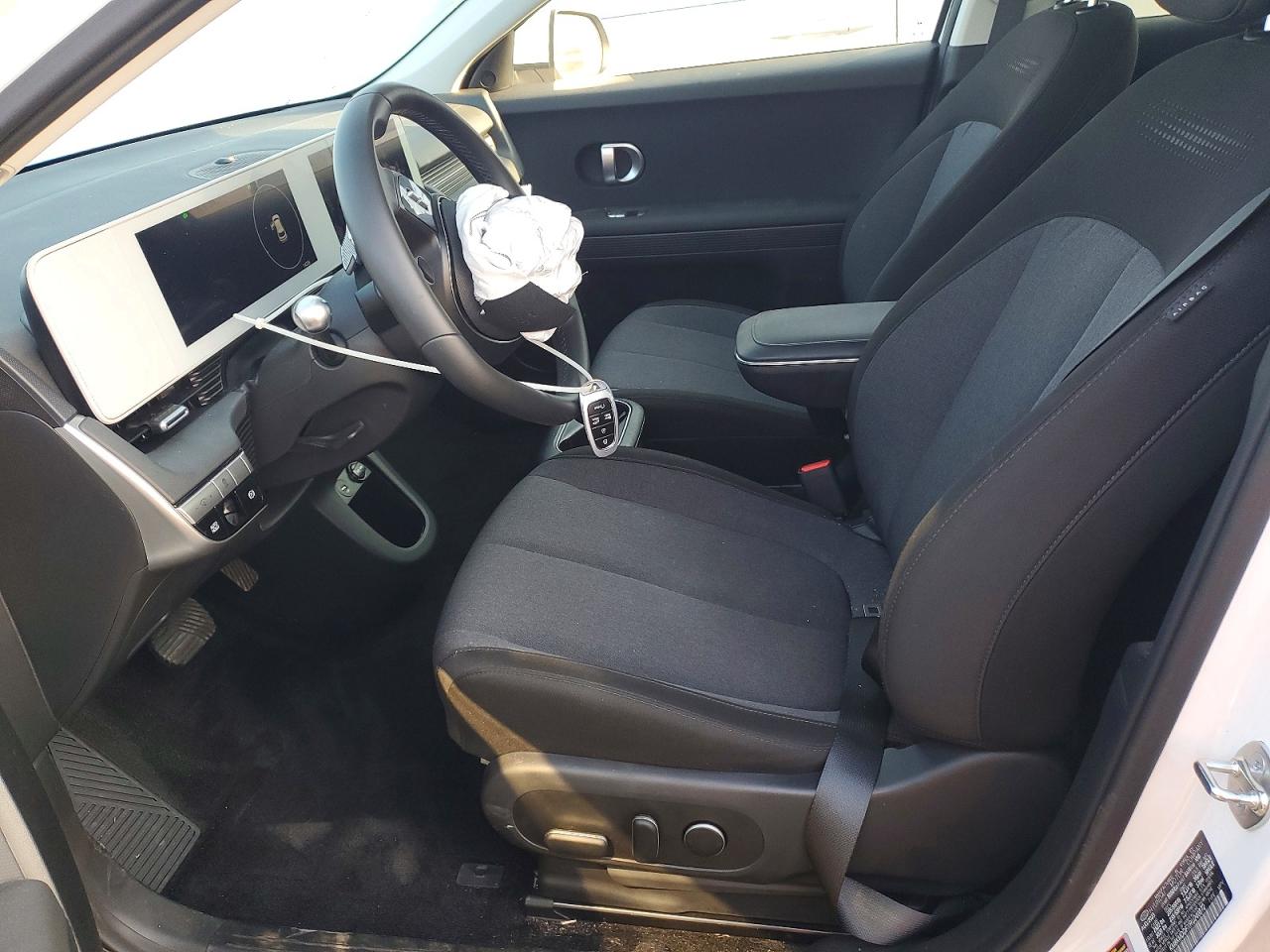 2024 Hyundai Ioniq 5 Se White vin: KM8KMDDFXRU240872