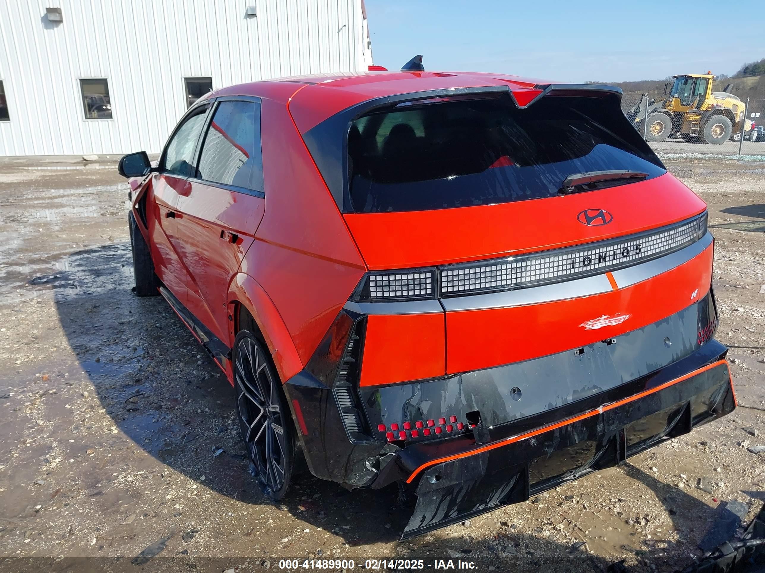 2025 Hyundai Ioniq 5 N   Orange vin: KM8KNDA82SU003401