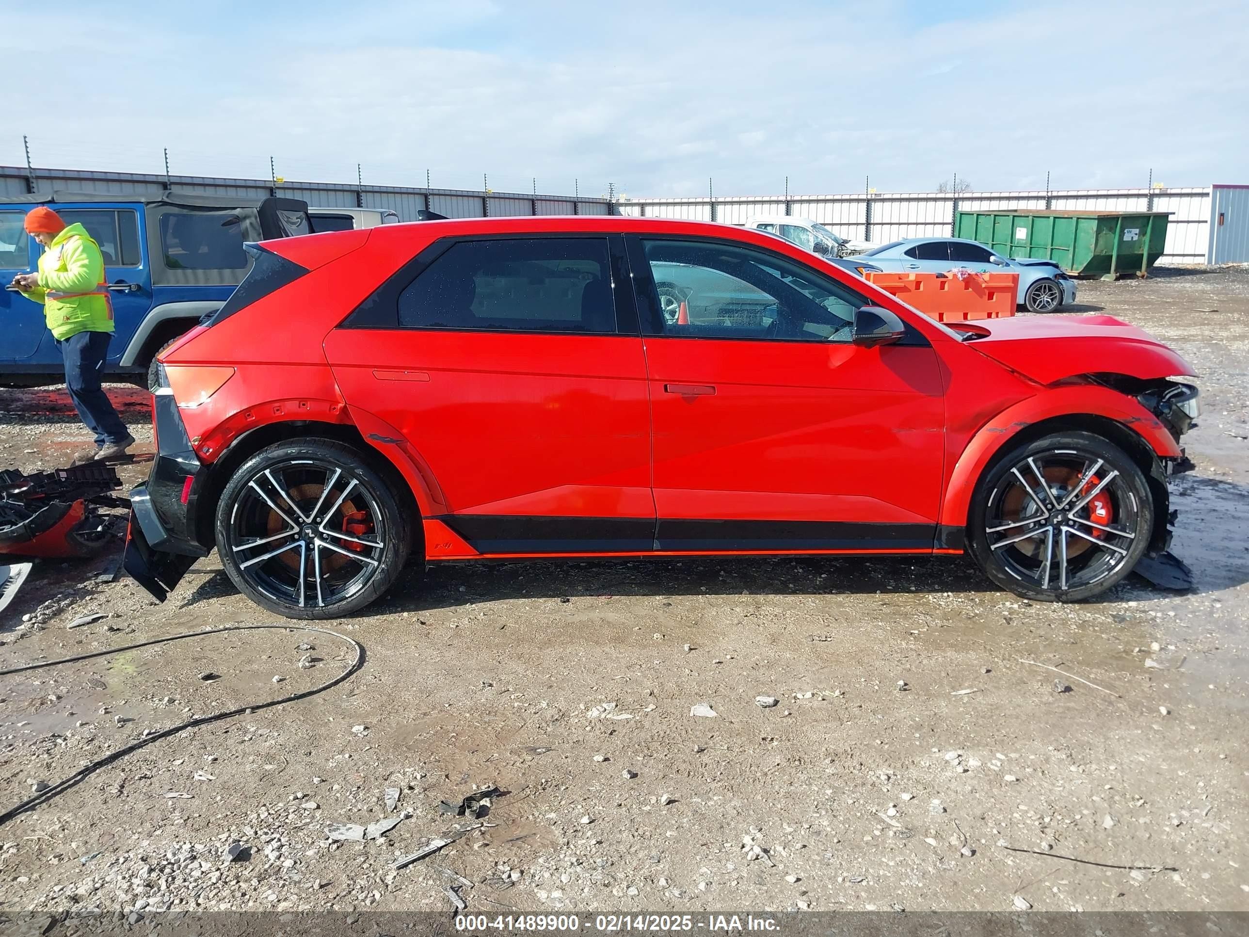 2025 Hyundai Ioniq 5 N   Orange vin: KM8KNDA82SU003401
