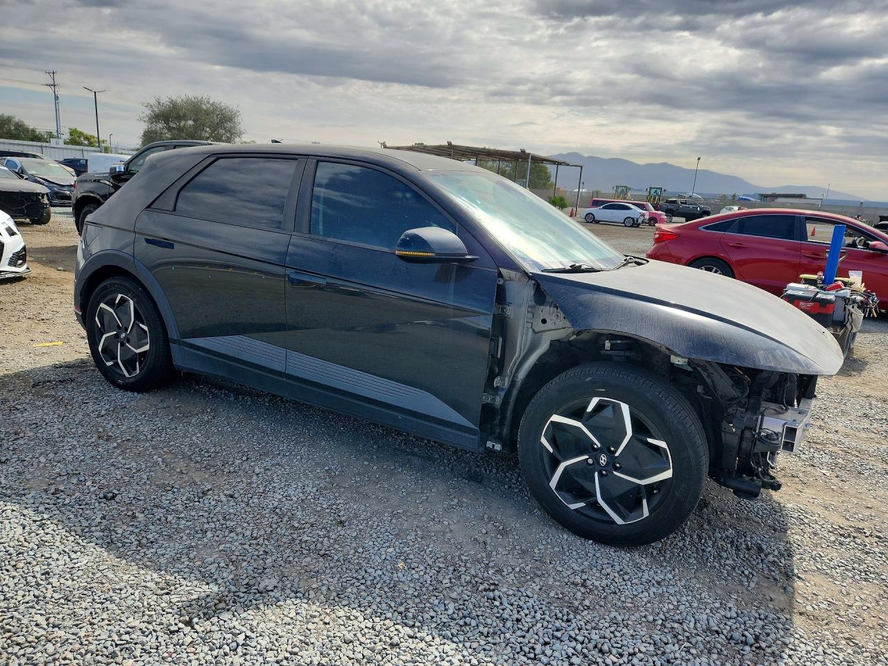 2022 Hyundai Ioniq 5 Sel Charcoal vin: KM8KNDAF8NU093737