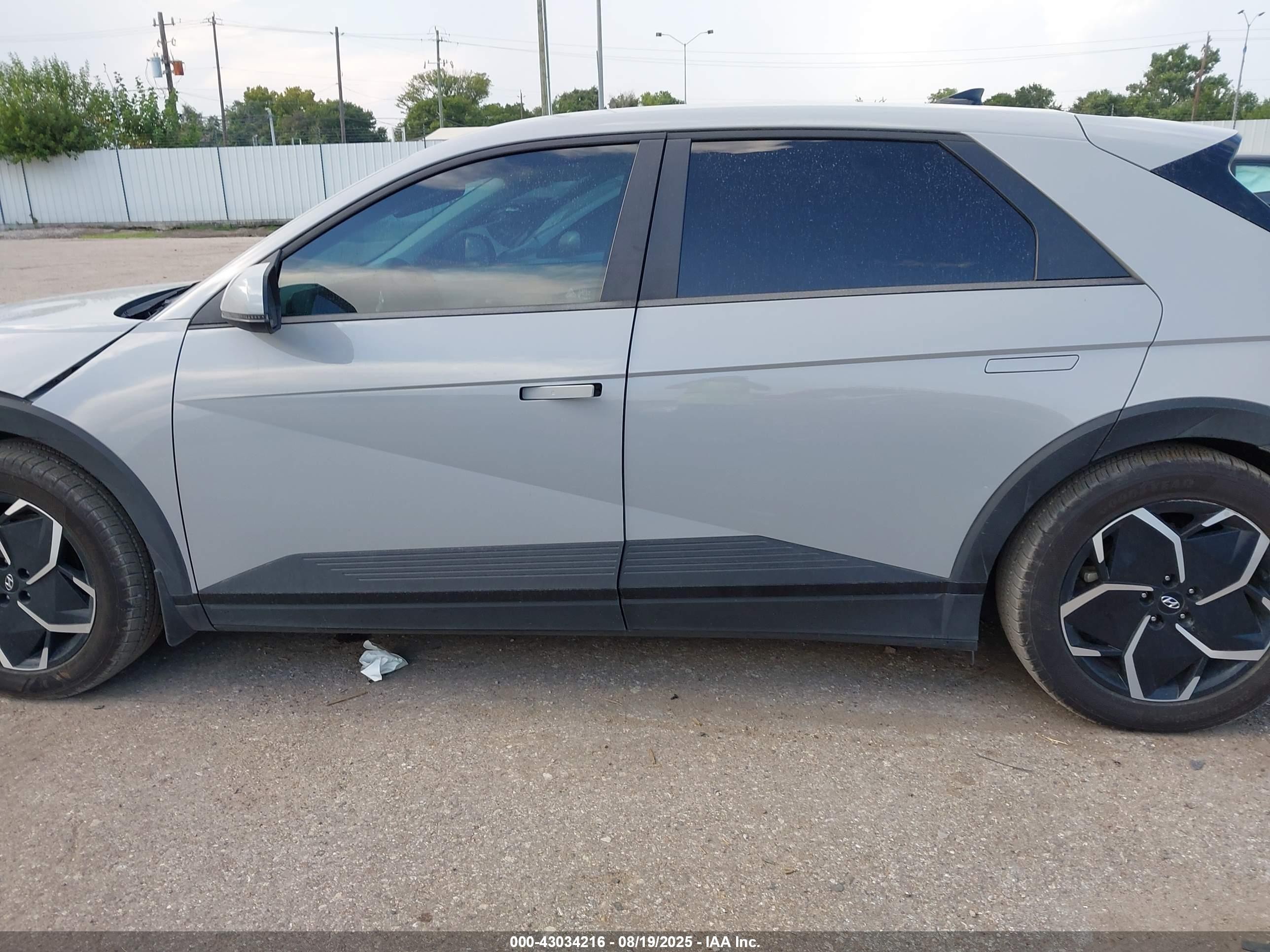 2022 Hyundai Ioniq 5 Sel Silver vin: KM8KNDAFXNU095148