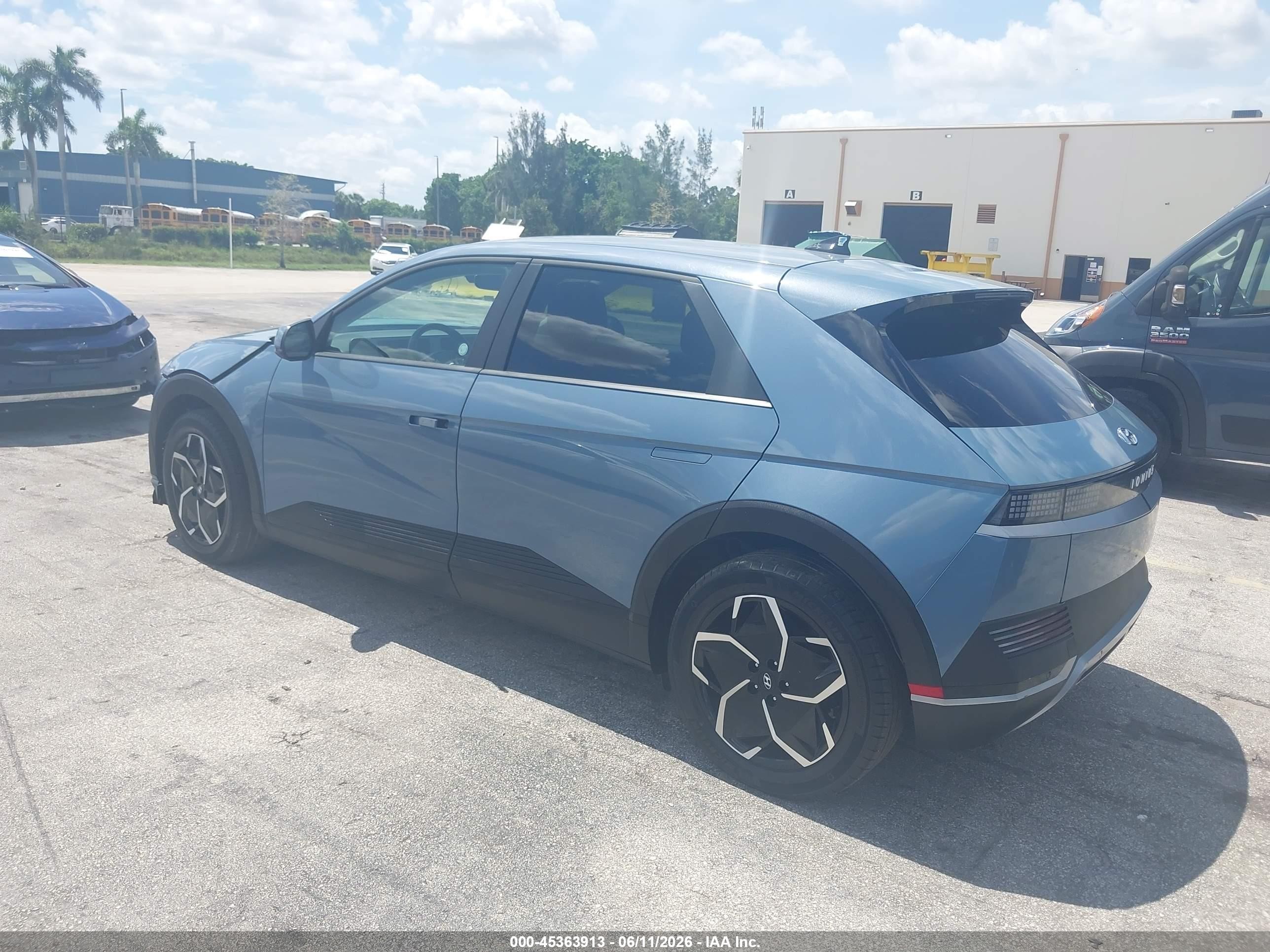 2024 Hyundai Ioniq 5 Sel Gray vin: KM8KNDDF1RU249330