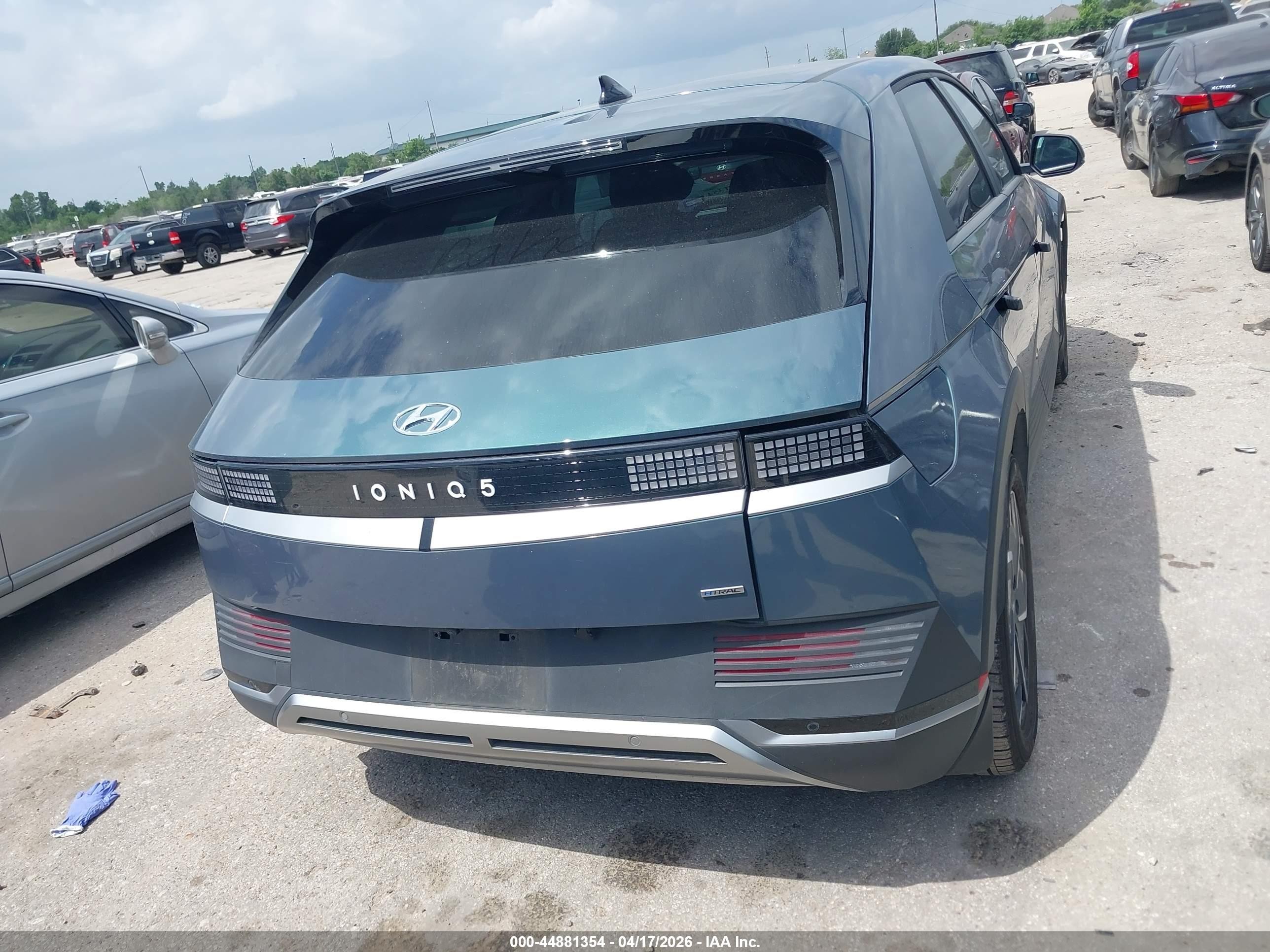 2024 Hyundai Ioniq 5 Sel Blue vin: KM8KNDDF3RU271619