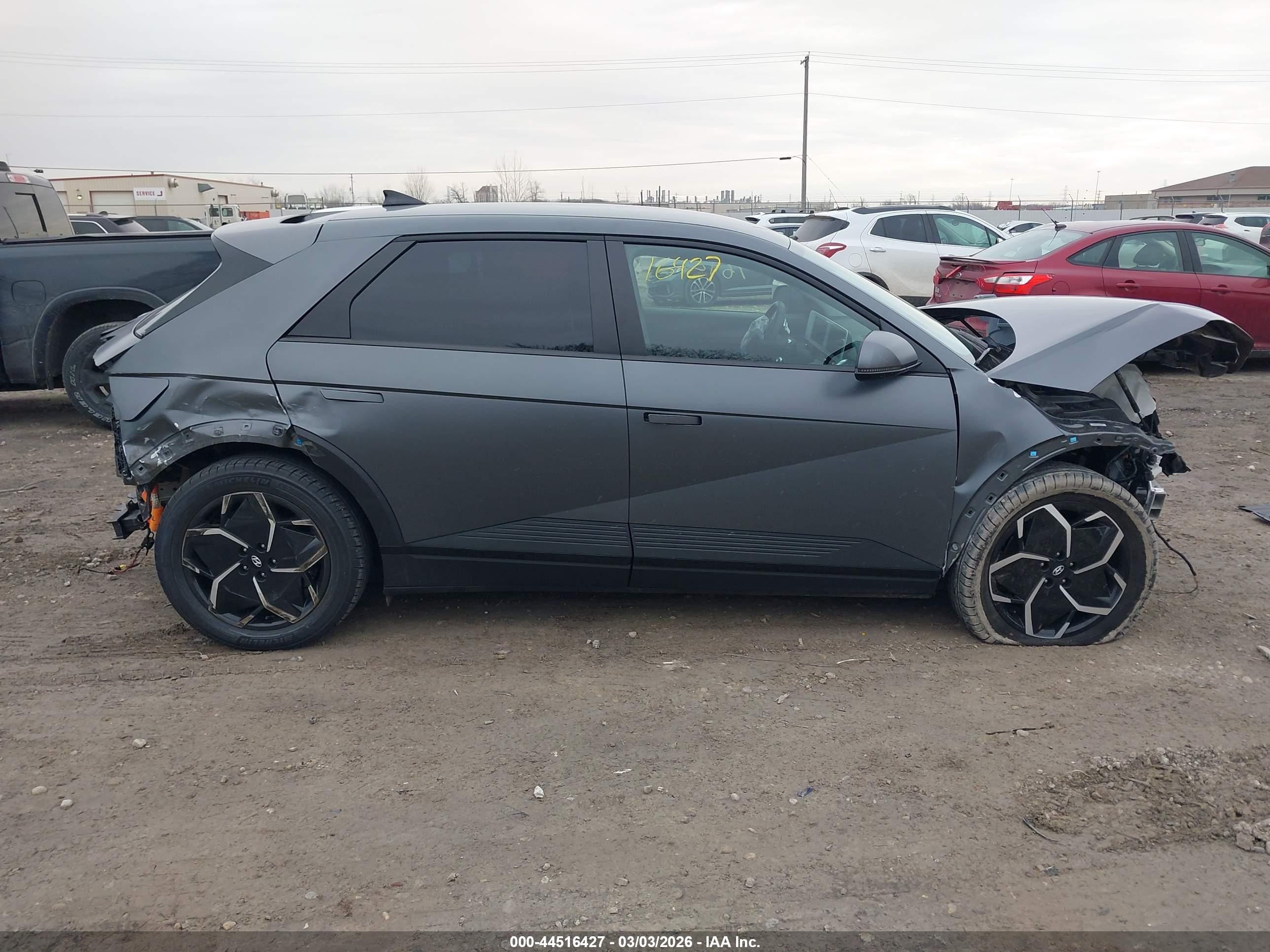 2024 Hyundai Ioniq 5 Sel Gray vin: KM8KNDDF7RU294272