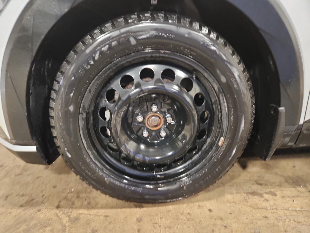 2024 Hyundai Ioniq 5 Sel Серый vin: KM8KNDDF9RU311850 Damage: Left Front Wheel Cover, Missing, Replacement Required