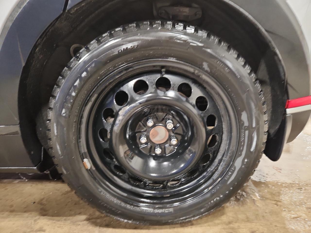 2024 Hyundai Ioniq 5 Sel Серый vin: KM8KNDDF9RU311850 Damage: Left Rear Wheel Cover, Missing, Replacement Required