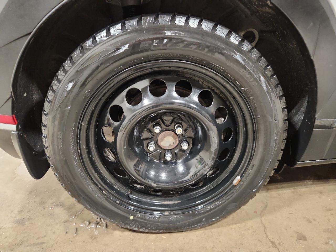 2024 Hyundai Ioniq 5 Sel Серый vin: KM8KNDDF9RU311850 Damage: Right Rear Wheel Cover, Missing, Replacement Required