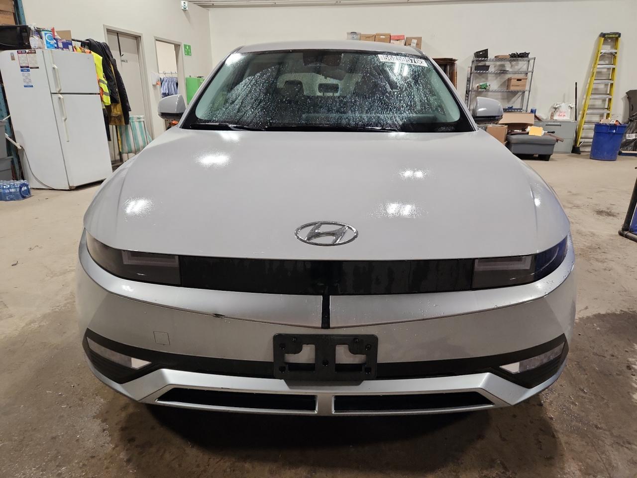2024 Hyundai Ioniq 5 Sel Серый vin: KM8KNDDF9RU311850 Damage: Front Bumper/Cover, Scraped, 1/2 To 1 Inch