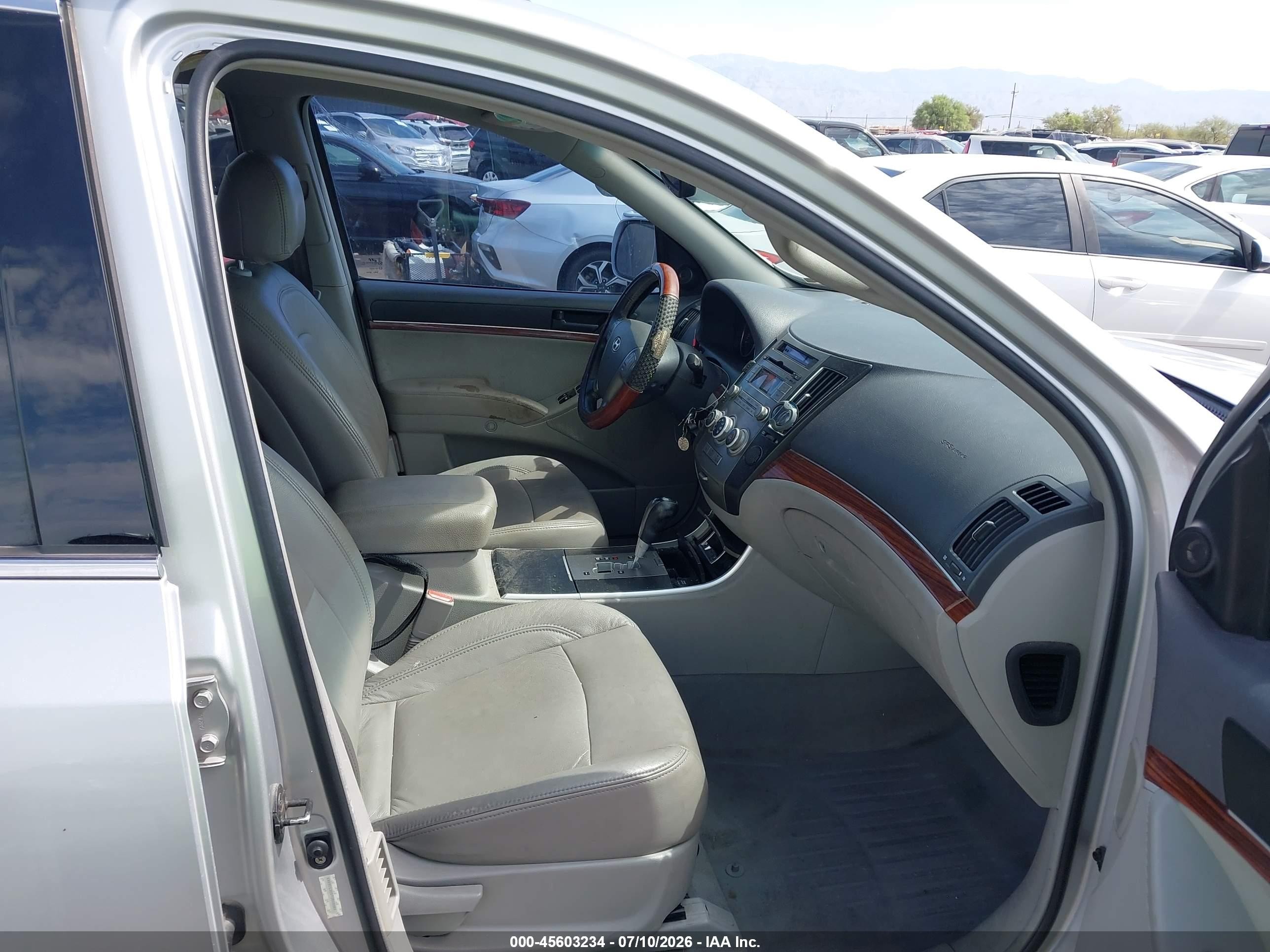 2007 Hyundai Veracruz Gls/limited/se Silver vin: KM8NU13C57U008065