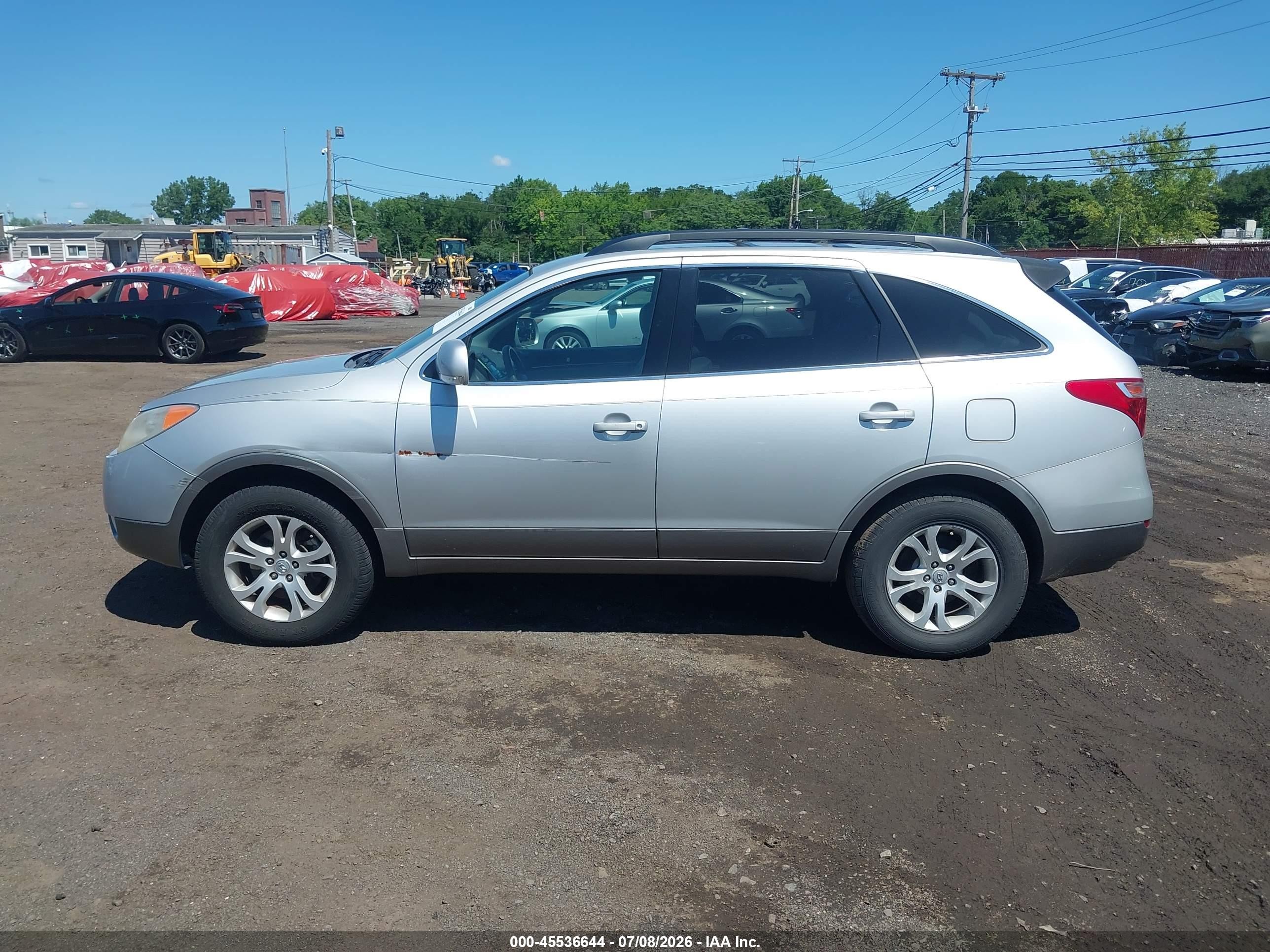 2011 Hyundai Veracruz Gls Silver vin: KM8NU4CC0BU143335