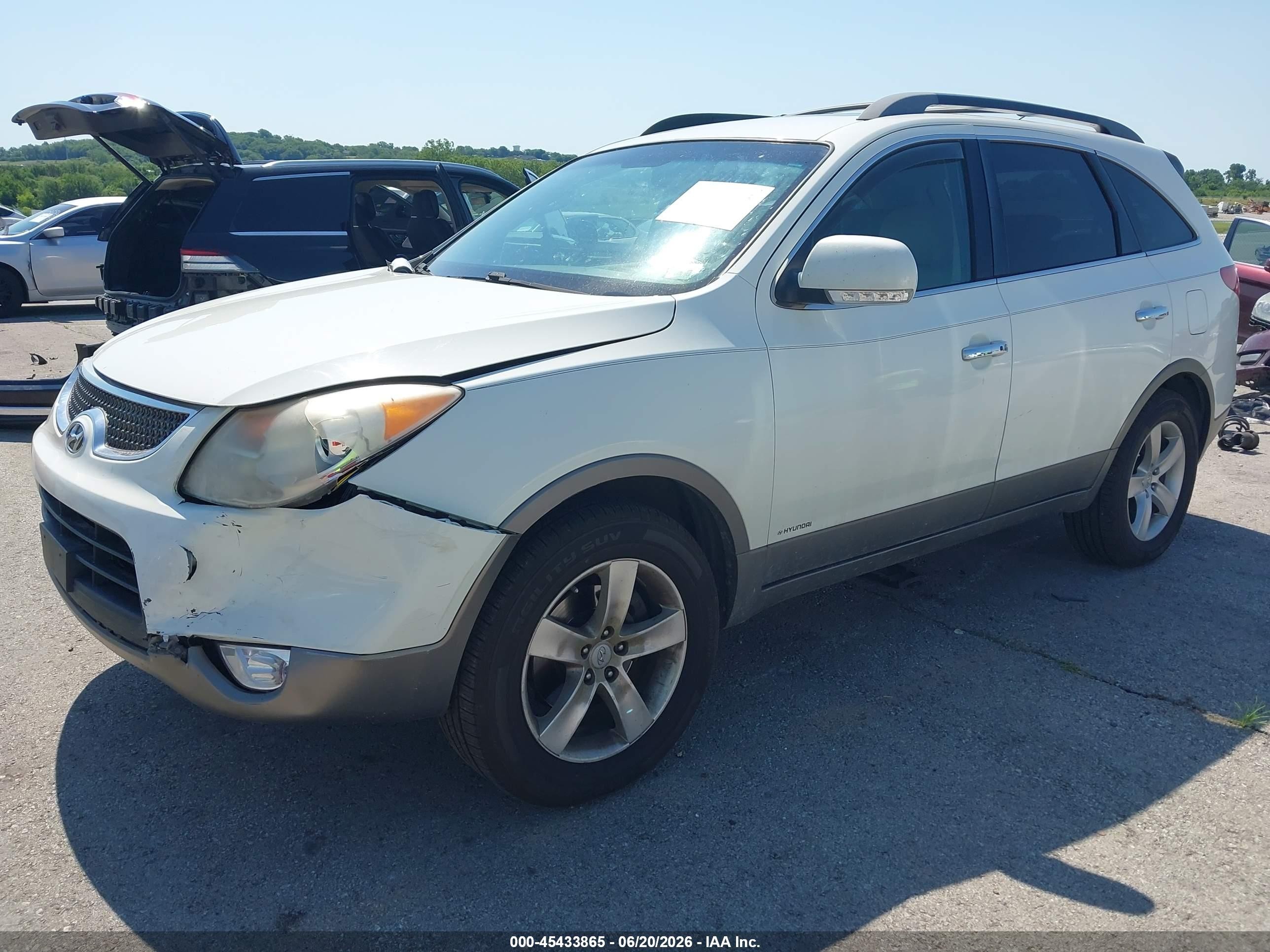 2010 Hyundai Veracruz Limited White vin: KM8NU4CC1AU104297