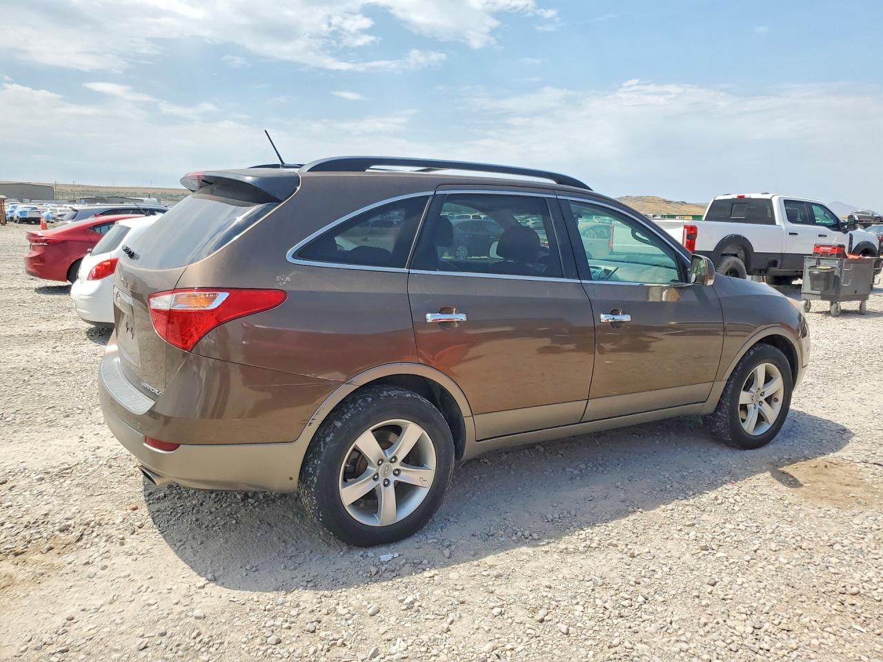 2010 Hyundai Veracruz Limited Beige vin: KM8NU4CC1AU136537