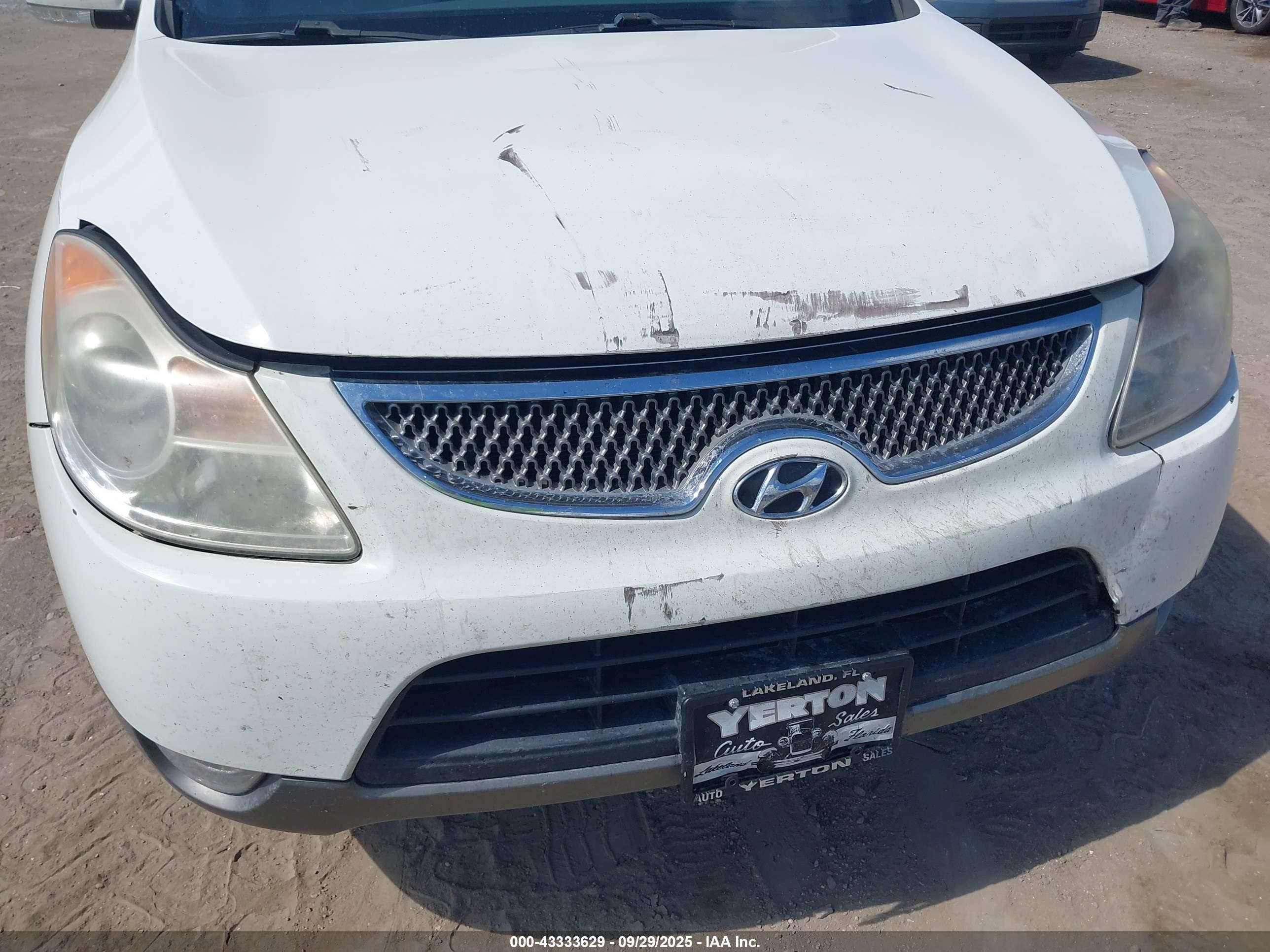 2011 Hyundai Veracruz Gls White vin: KM8NU4CC1BU140315