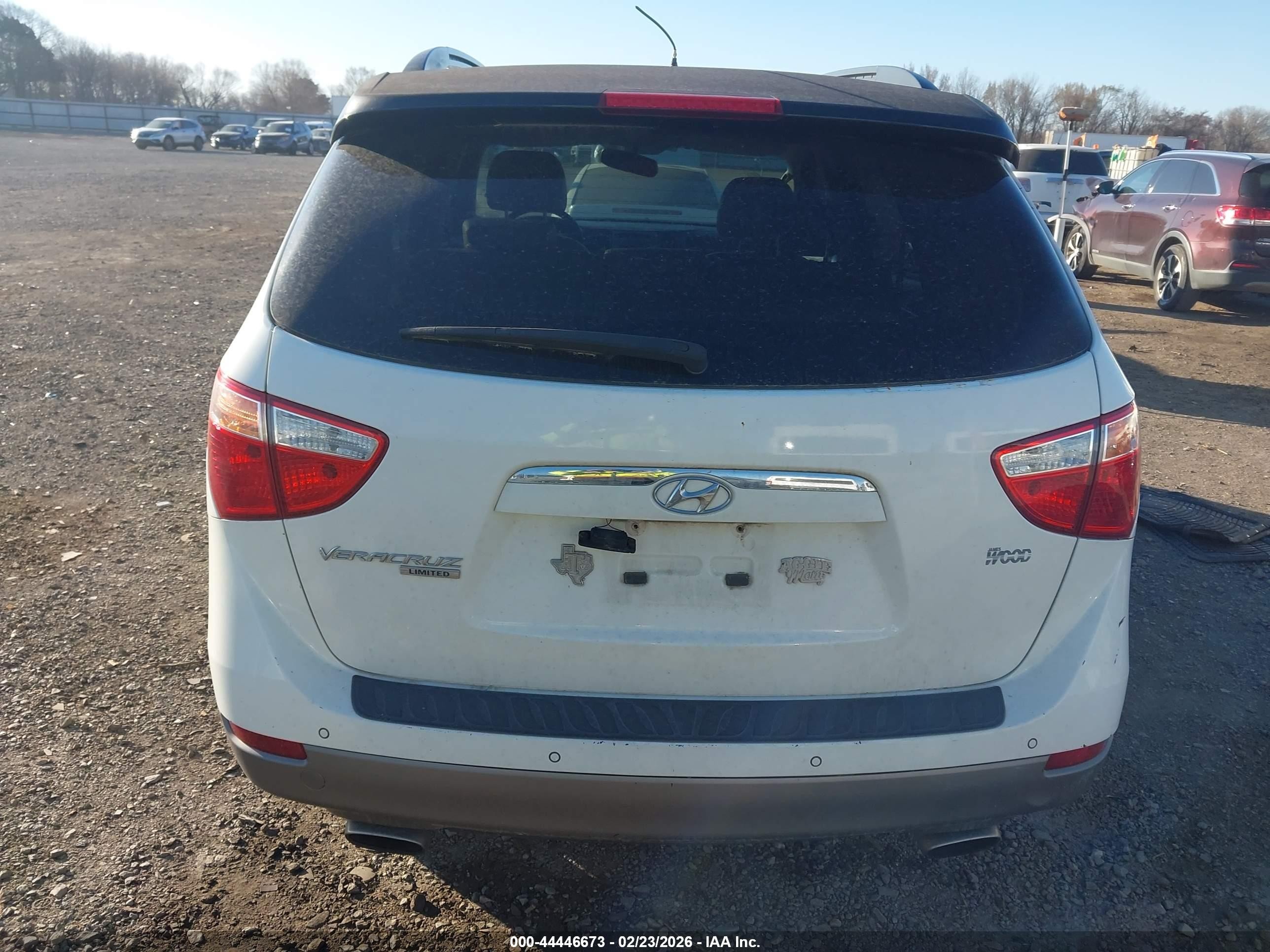 2011 Hyundai Veracruz Limited White vin: KM8NU4CC2BU166888