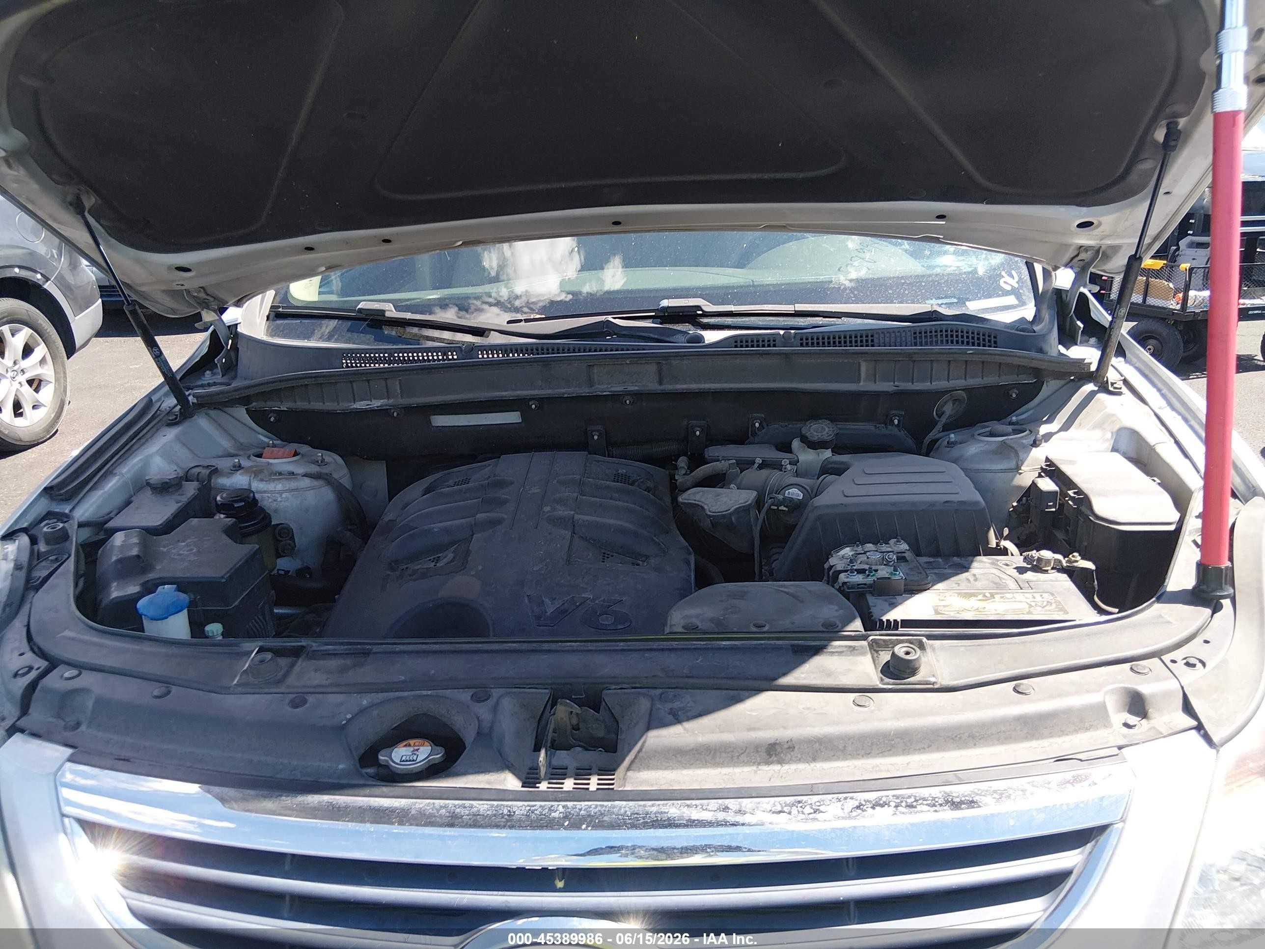 2012 Hyundai Veracruz Limited Silver vin: KM8NU4CC2CU202046