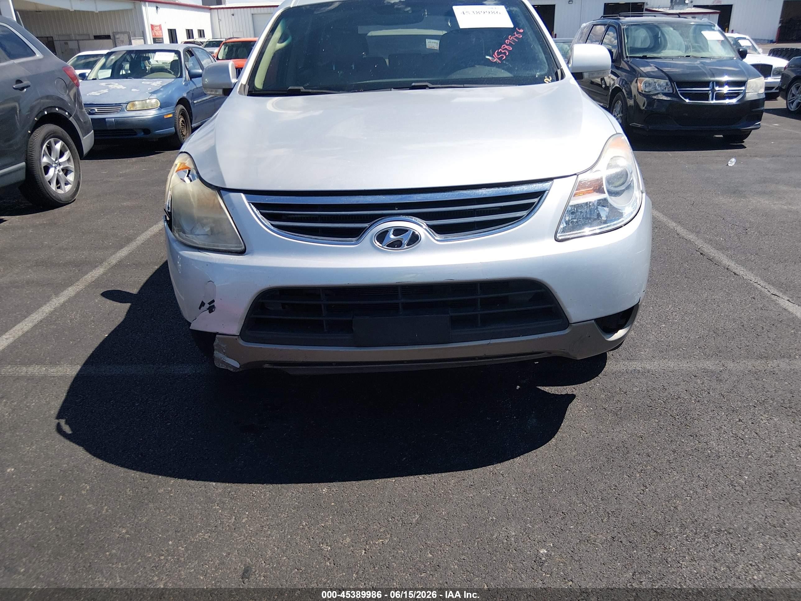 2012 Hyundai Veracruz Limited Silver vin: KM8NU4CC2CU202046