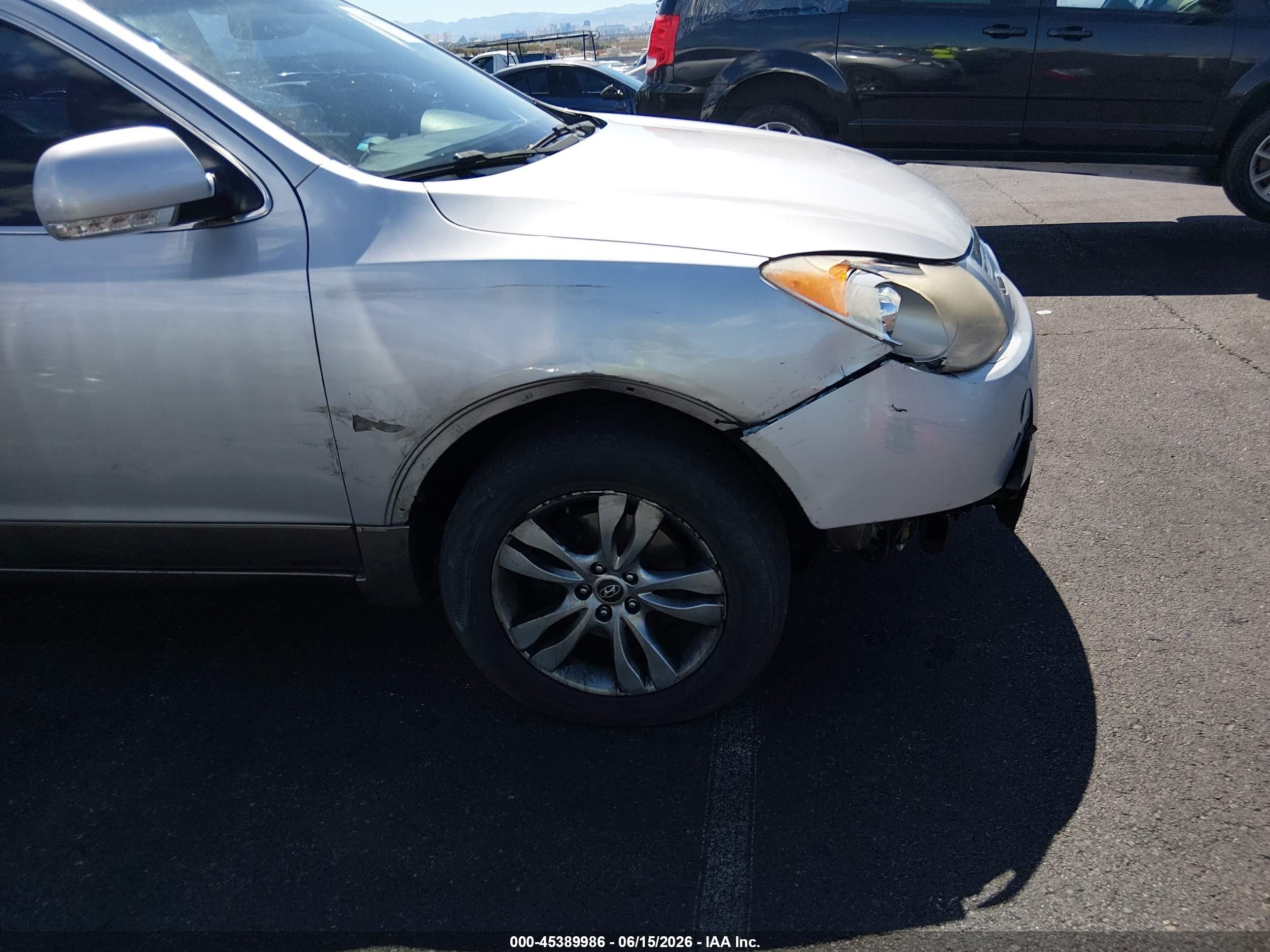 2012 Hyundai Veracruz Limited Silver vin: KM8NU4CC2CU202046