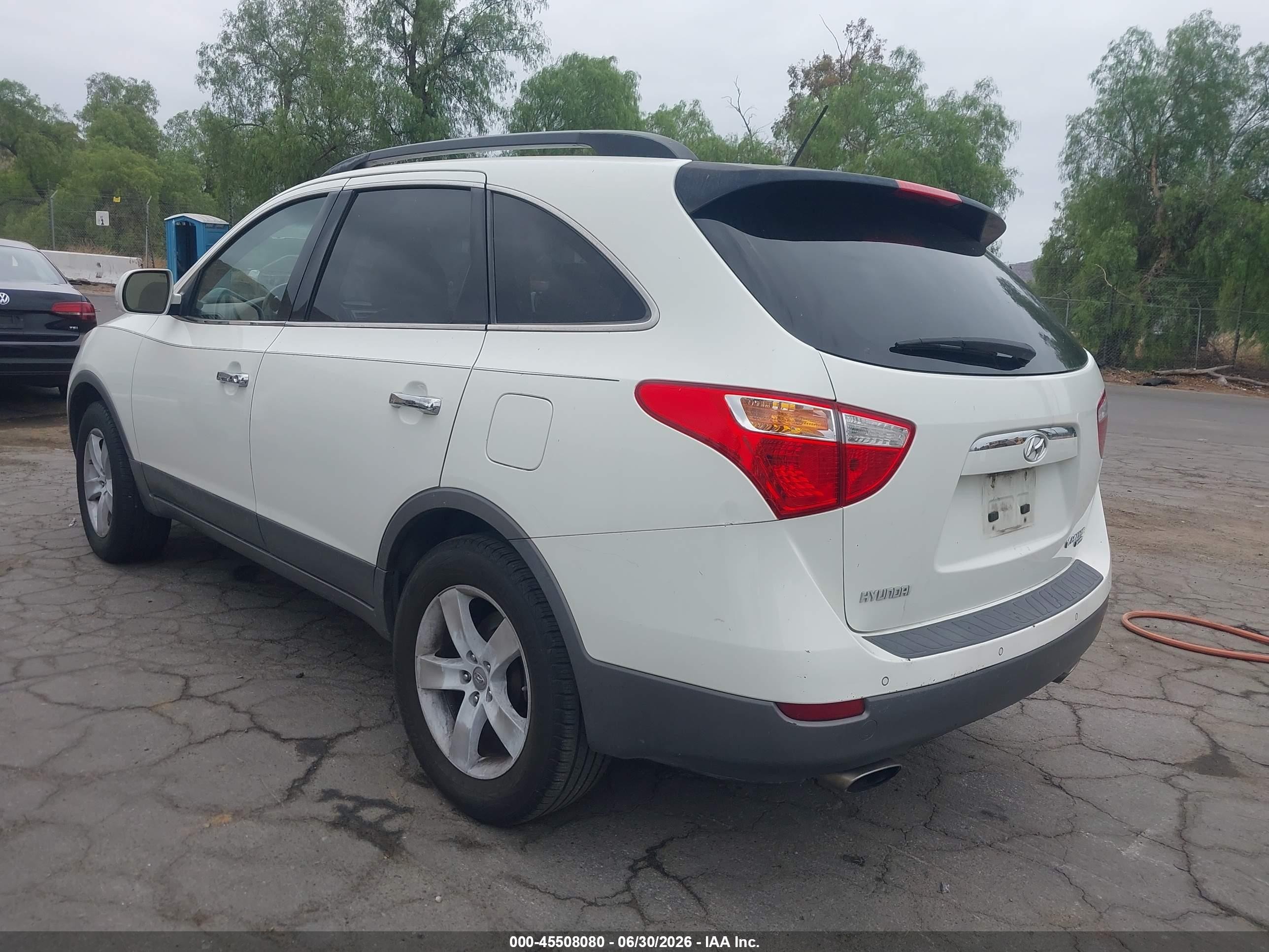 2010 Hyundai Veracruz Limited White vin: KM8NU4CC3AU101353