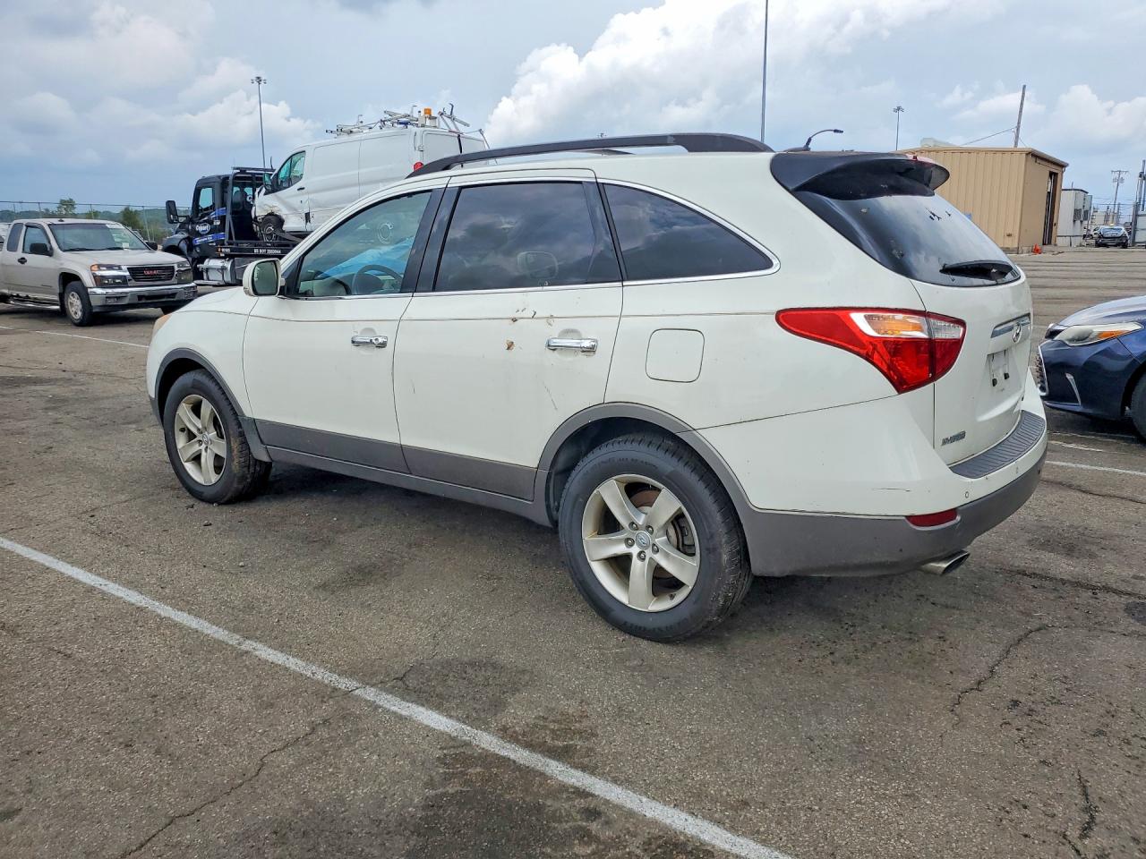 2010 Hyundai Veracruz Limited White vin: KM8NU4CC4AU104844