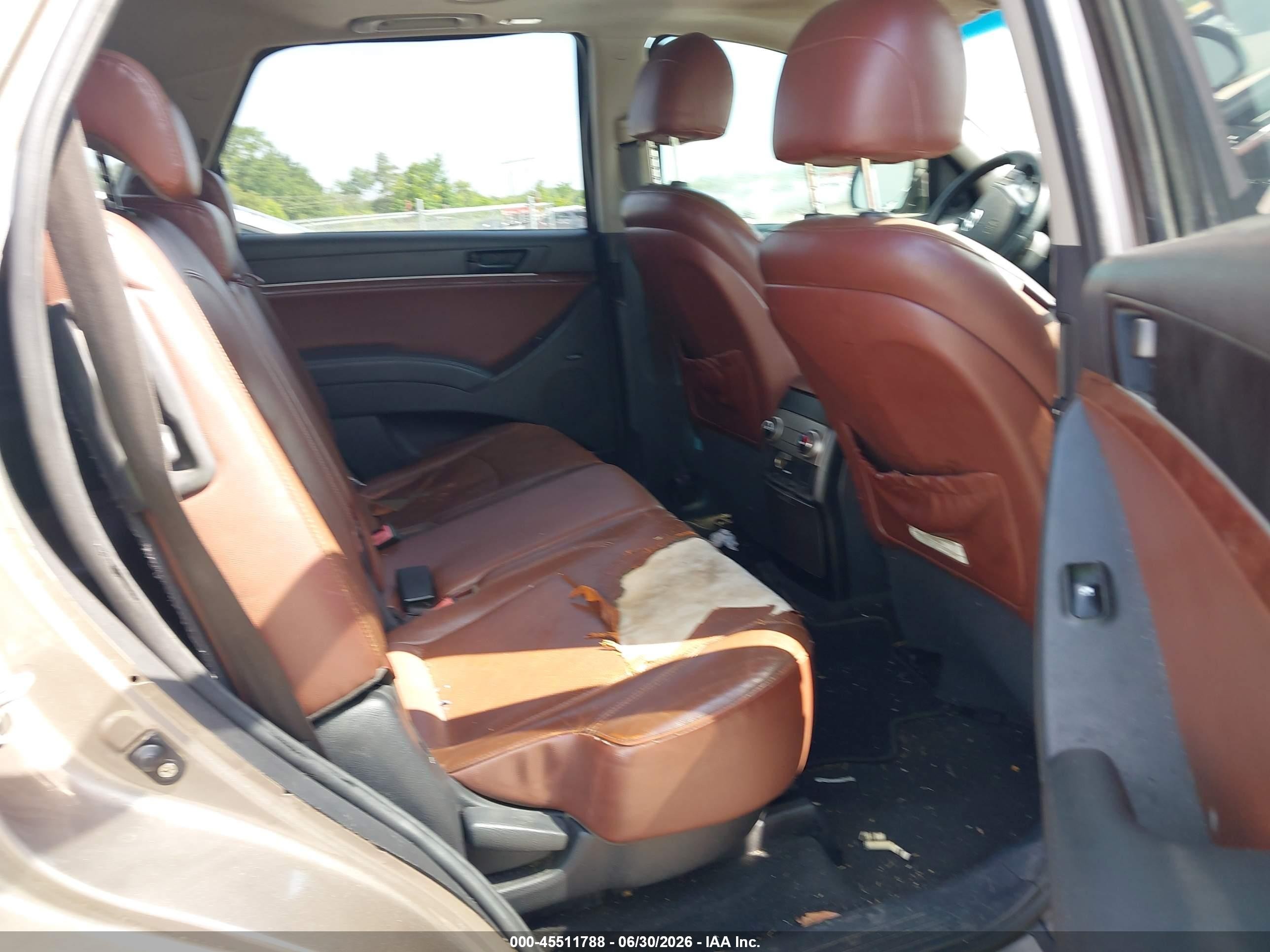 2011 Hyundai Veracruz Limited Tan vin: KM8NU4CC4BU144519