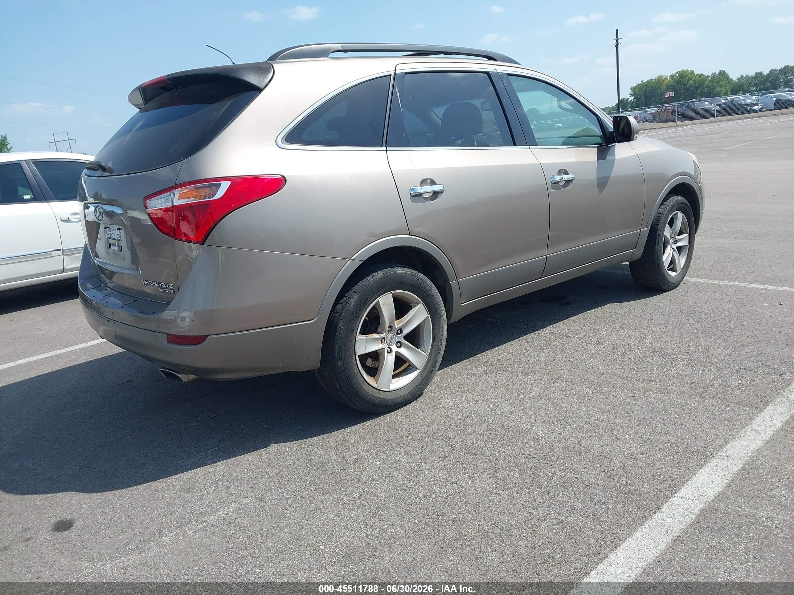2011 Hyundai Veracruz Limited Tan vin: KM8NU4CC4BU144519