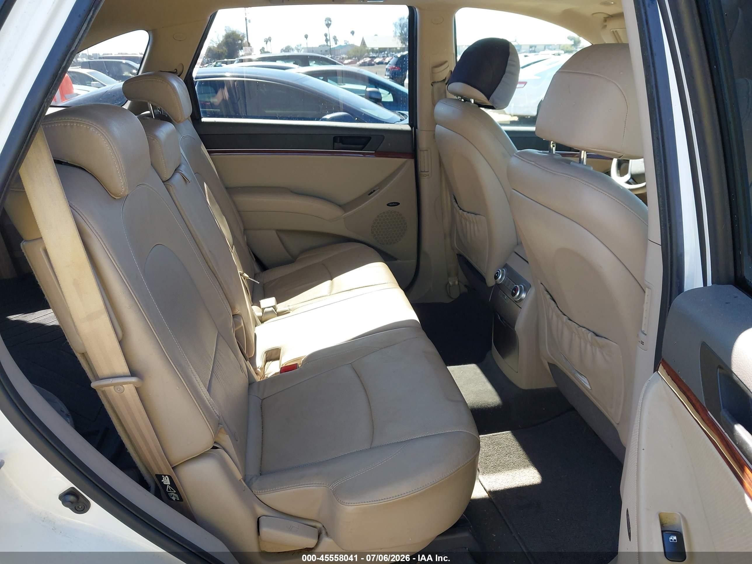 2011 Hyundai Veracruz Limited White vin: KM8NU4CC5BU174550