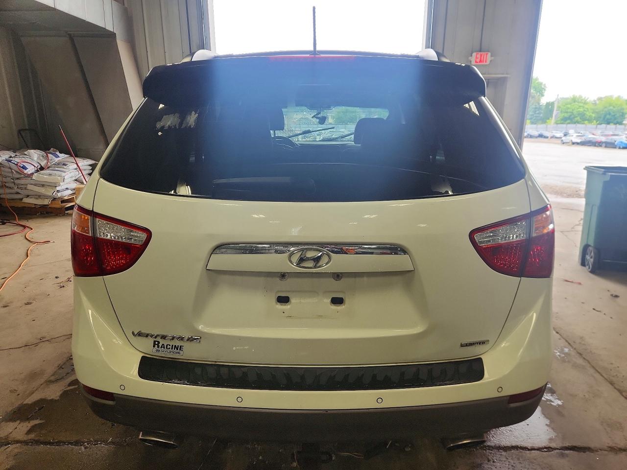2012 Hyundai Veracruz Limited White vin: KM8NU4CC5CU194542